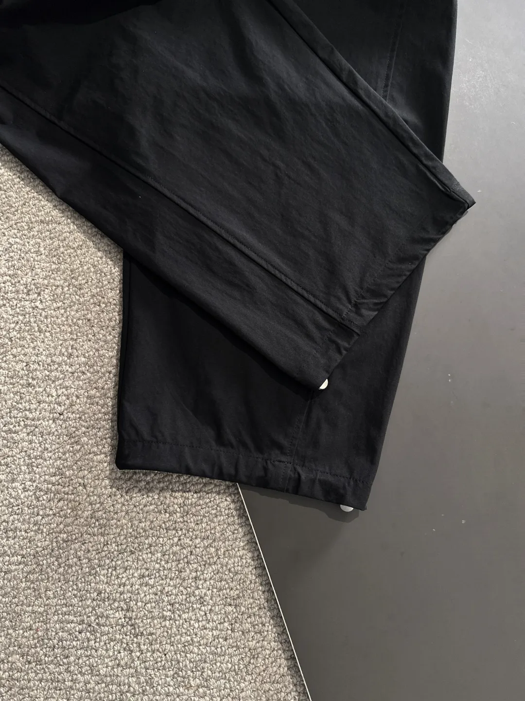 🅿️390 next day shipping DIOR 2025 spring and summer new elastic band casual pants, thin counter custom fabrics, high breathability and comfort, impeccable details, brand element design concept, reflecting high quality. It feels delicate and soft! It presents a casual cut and the upper body shape is great! Size: M-4XL