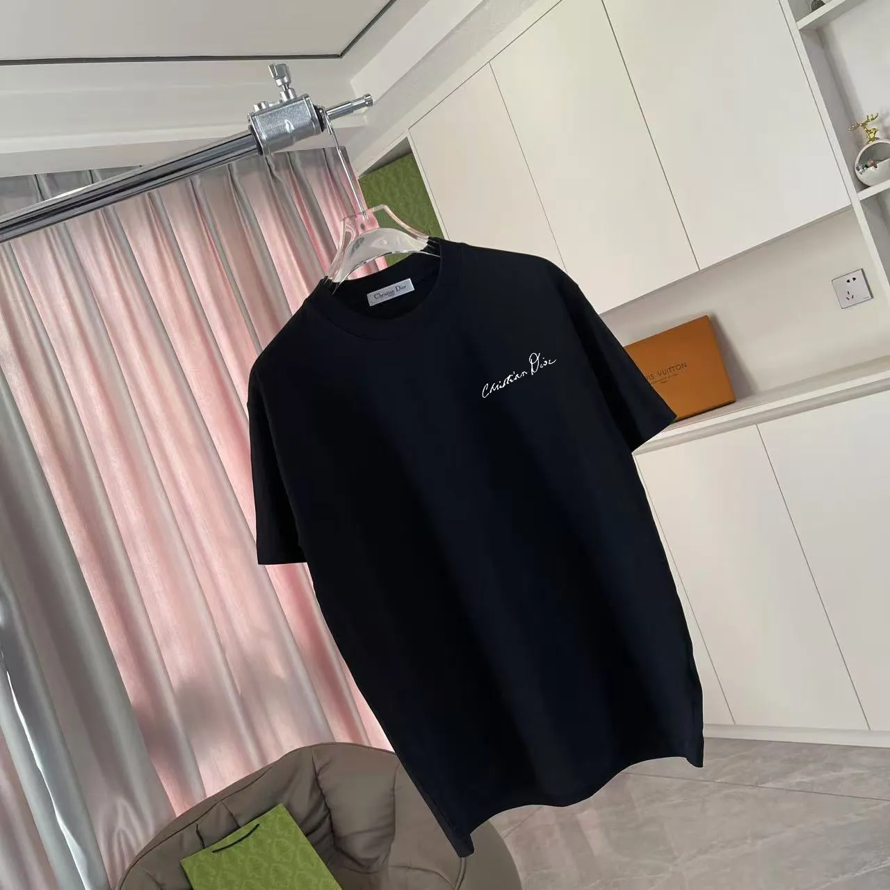 🅿️170 Dio Dior 2025 summer new style Personalized letter logo printing Short-sleeved T-shirt Customized fabric 300g Same style for men and women Color: Black White Pink Sky Blue Iron Gray Size: S M L XL XXL Five codes ​