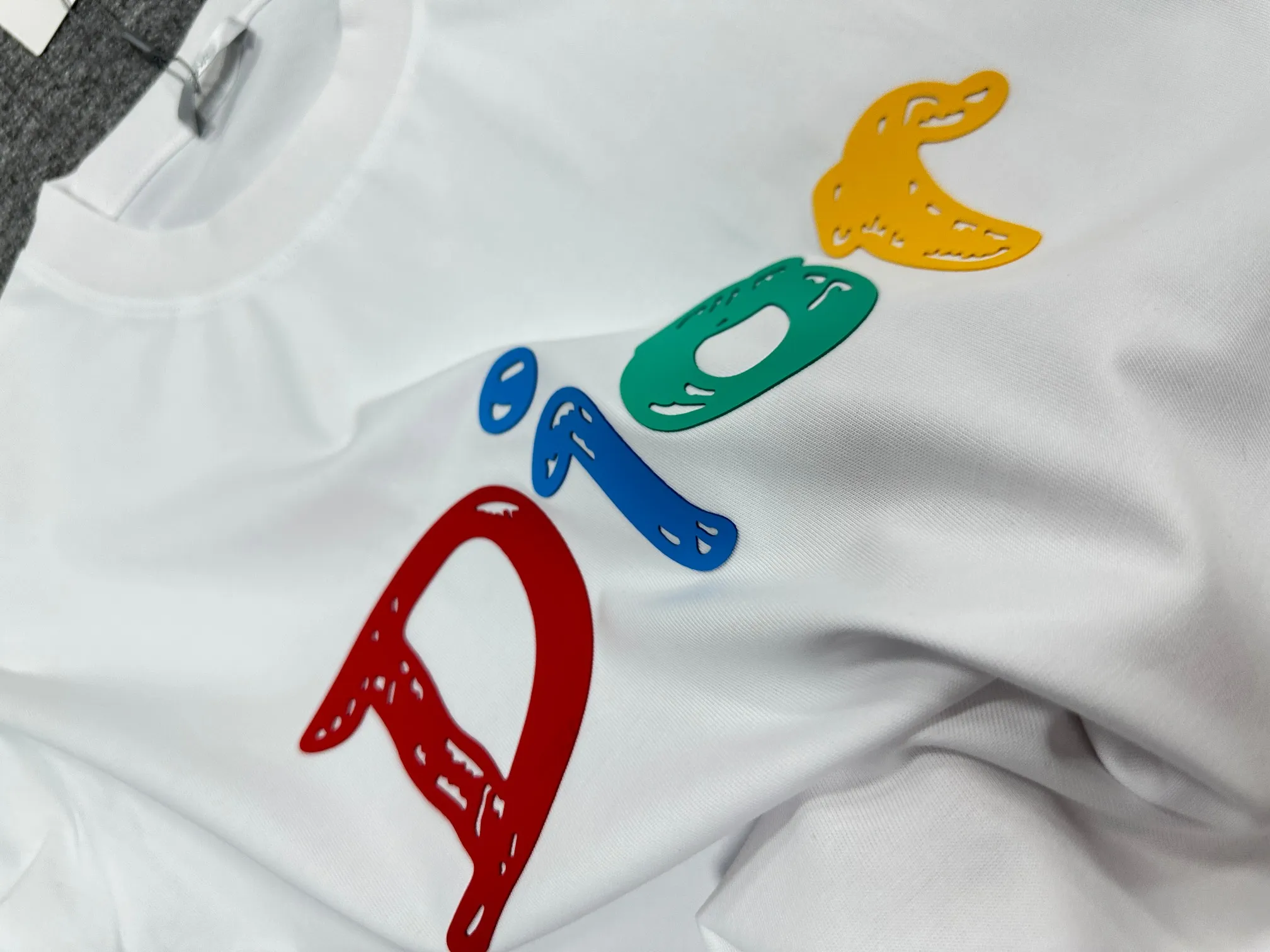 🅿️180 Dio* Dior 2025 spring and summer new style Classic colorful letters thick plate three-dimensional silicone technology Simple and elegant Customized double yarn plain cotton fabric Short-sleeved T-shirt Unisex Color: Black White Size: S (90-130 catties) M (120-150 catties) L (140-165 catties) XL (160-180 catties) XXL (180-210 pounds)