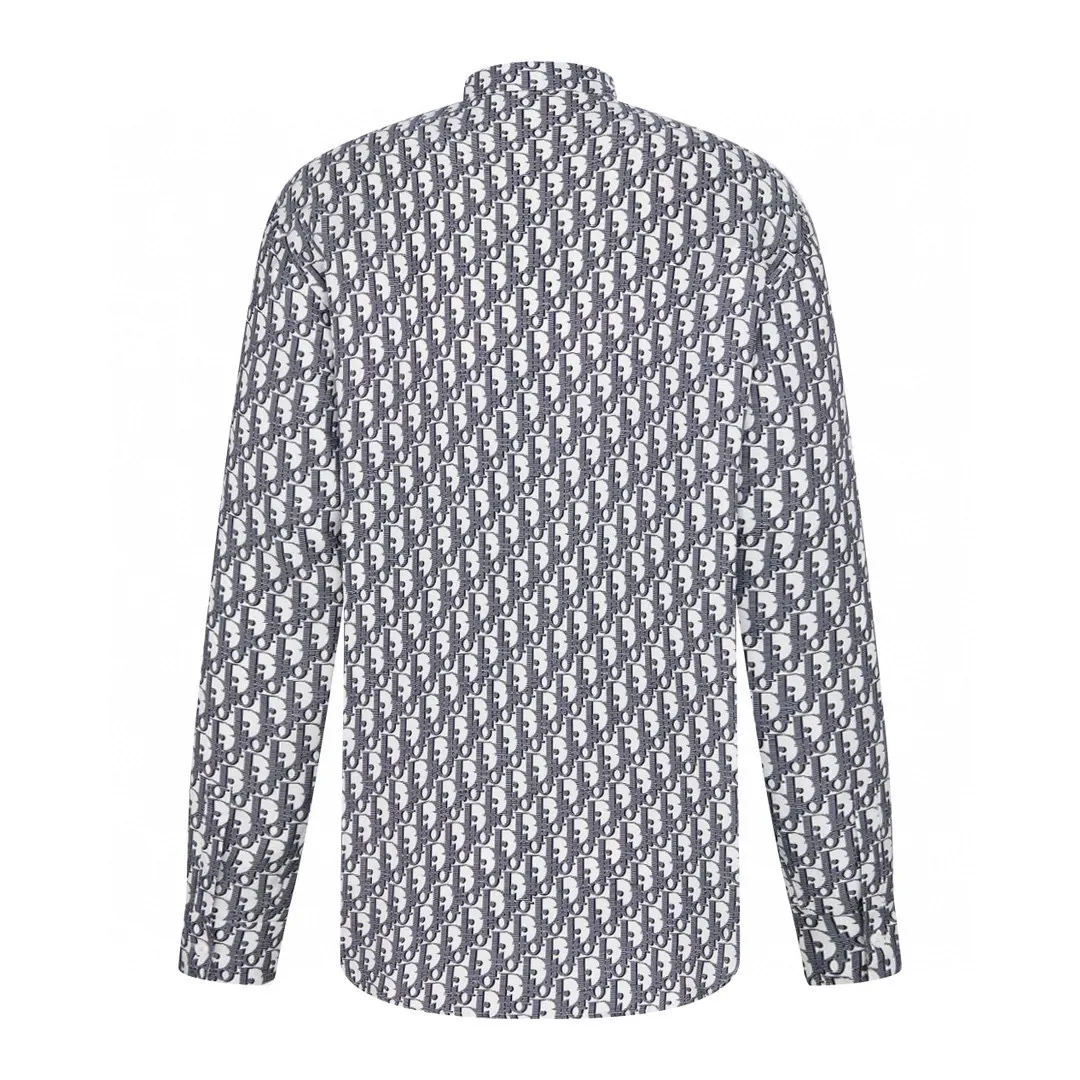 🅿️440 [Exclusive supply] CD full-print Oblique jacquard shirt. Original purchase and development of 15,000, custom-made polyester Zhenxuan Huayun shirt material. Refreshing and delicate, comfortable and close to the skin. The whole body is decorated with same-tone Oblique printing and integrated with the shirt. It is like nature. It flows on the skirt like art. It shows the noble temperament of the brand. Interprets fashion with color. Shows personality with taste. Digital printing technology adopts digital pattern design. The pattern is directly printed on the fabric through an inkjet printer to realize the full-print Dior Oblique operation. The transition is natural. The pattern is clear. The ironing positions are all using high-temperature lamination machines. The synergy of the heating plate and the pressure roller applies high temperature and pressure to the fabric to make the surface of the fabric smooth and stiff. It is wear-resistant and washable, and the fabrics have been sand washed. It has a better hand feel and texture. It is not easy to deform, not easy to shrink, not easy to fade, and maintains long-term beauty. Size:39-40-41-42