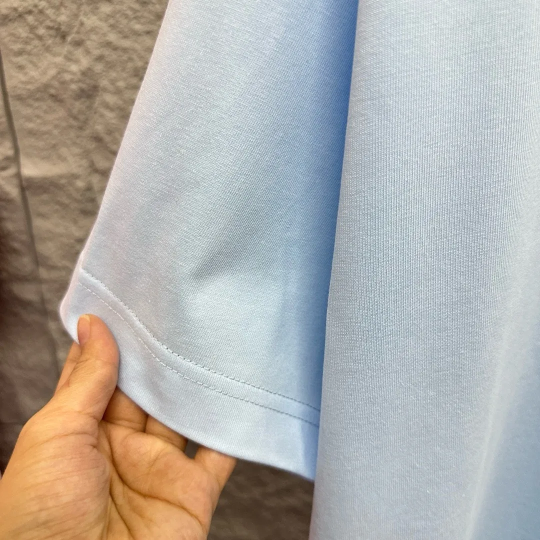 🅿️180 Dio*Dior* 2025 Spring and Summer Style Blue letters printed personalized logo Customized double yarn plain cotton fabric Short-sleeved T-shirt Uniform for men and women Color: White Black Light Blue Size: S (90-130 catties) M (120-150 catties) L (140-165 catties) XL (160-180 catties) XXL (180-210 pounds)