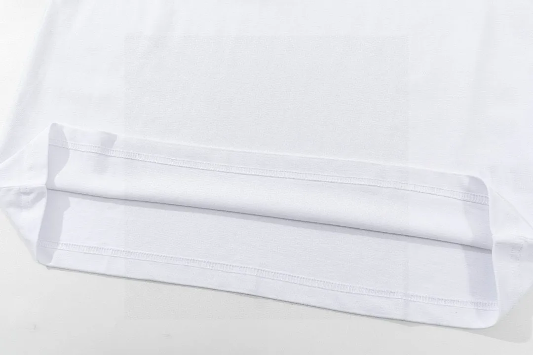 🅿️170 (out the next day) DIOR Dior 2025 new height limited star snake letter logo same style for men and women short-sleeved T-shirt · Customized 300g 100% double yarn pure cotton fabric · Custom dyed 32 double-strand threads · Collar label, main mark and three labels complete Color: White Size: XS S M L