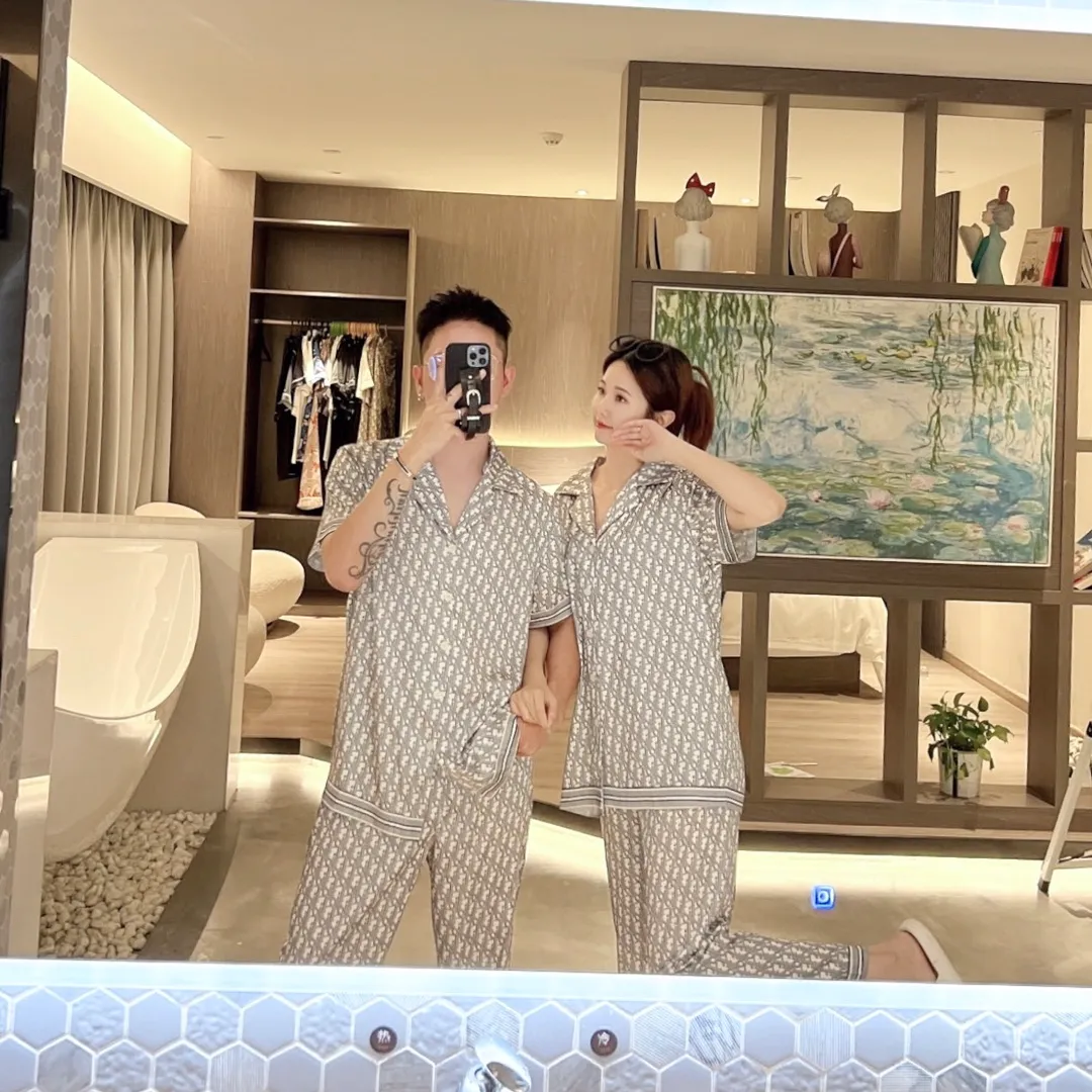 🅿️360 2024 DIOR Dior home wear, high-end Korean silk fabric, skin-friendly, soft and comfortable, couple size M～XXXL