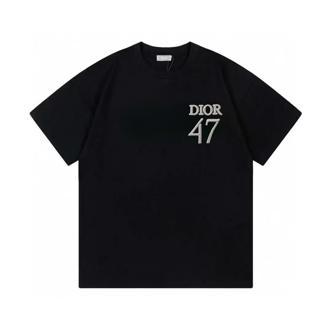 🅿️170 Dior 2025 new style embroidered 47 letters logo, same style for men and women, short-sleeved T-shirt ·Customized 280g 100% double yarn pure cotton fabric ·Dyeing 32 counts double strand thread ·Imported Tajima machine embroidery technology ·Collar label, hangtag, main mark and three labels complete Color: black Size: XS S M L