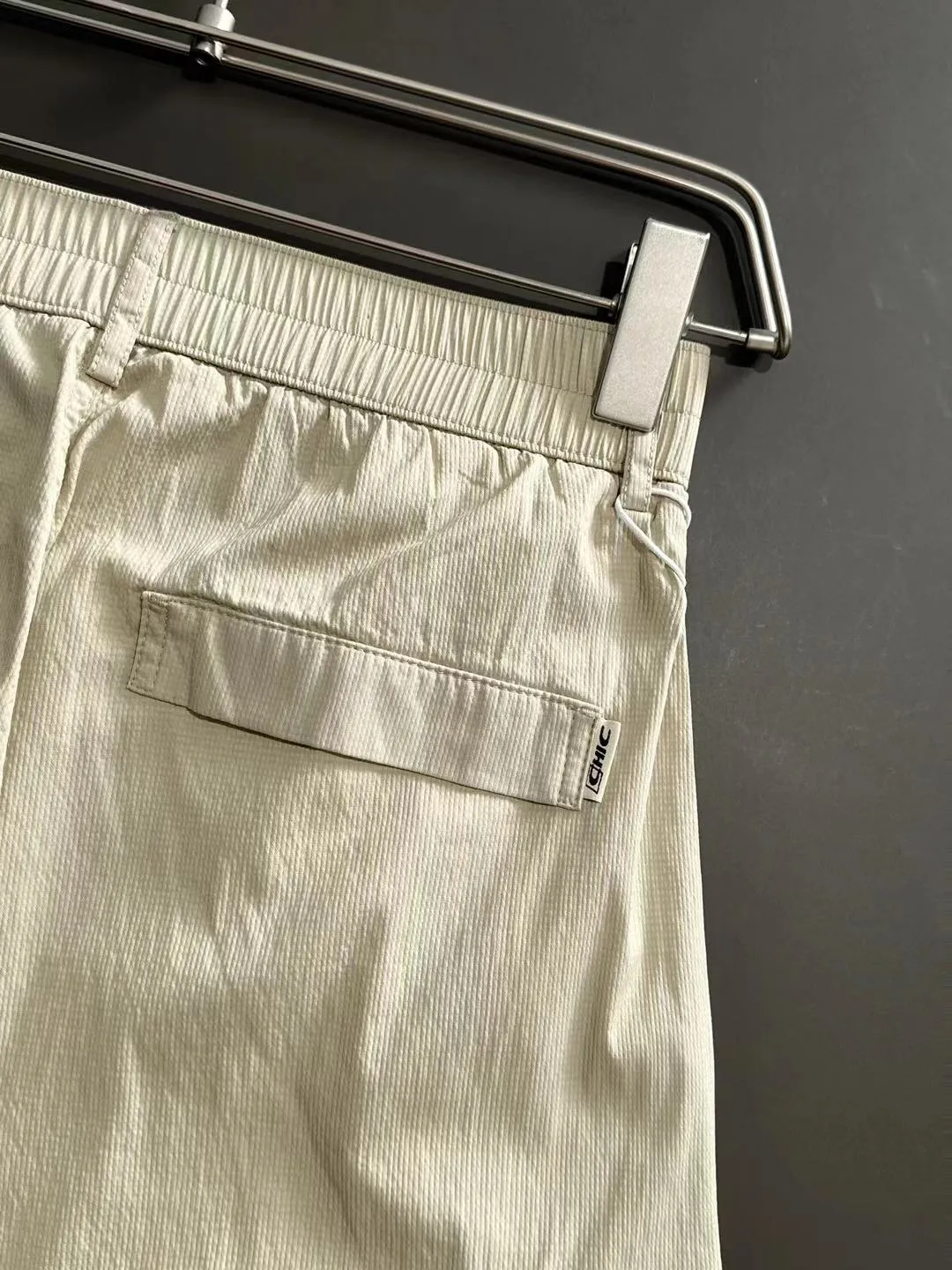 🅿️380 next day shipping Dior 2025 spring and summer new elastic band casual pants, thin counter custom fabrics, high breathability and comfort, impeccable details, brand element design concept, reflecting high quality. It feels delicate and soft! It presents a casual cut and the upper body shape is great! Size: M-4XL