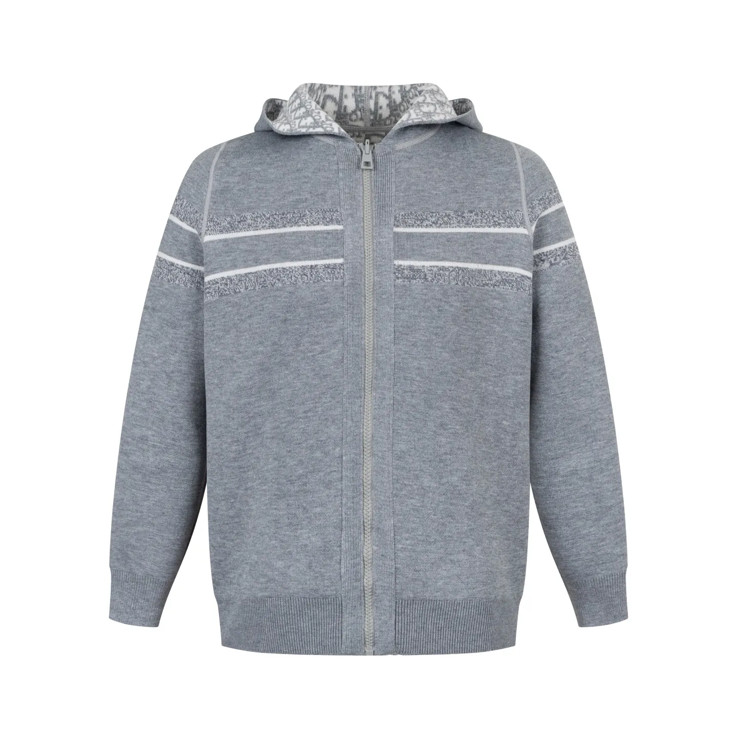 🅿️560 [Exclusive supply] CD 20SS Double-sided jacquard cashmere knitted hooded jacket (grey) The original version was purchased for 22,337 and developed. The fabric is made of cashmere blended knitted fabric, with a soft and comfortable texture. It features a zip closure at the front and subtle ribbed trimming at the cuffs and hem. The cardigan is reversible, with a solid blue hue on one side and the house's signature Dior Oblique pattern on the other, with Christian Dior strap details on the back. The unlined cut ensures a light and effortless fit, while the slim fit creates an elegant silhouette. The entire cardigan is made with exquisite craftsmanship. The double-sided knitting technology enables reversible wear, and the ribbed edges enhance the three-dimensional feel of the garment. Dry cleaning and maintenance are recommended to maintain the delicate texture of cashmere fabrics. This cardigan is both casual and fashionable, and can be easily matched with all kinds of clothing, showing the brand's exquisite craftsmanship and classic aesthetics. Size:S/M/L/XL/XXL