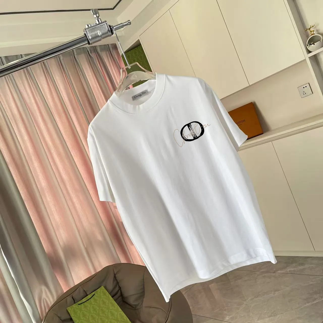 🅿️170 Dio Dior 2025 summer new style Personalized letter logo printing Short-sleeved T-shirt Customized fabric 300g Same style for men and women Color: Black White Lake Green Iron Gray Size: S M L XL XXL Five codes​