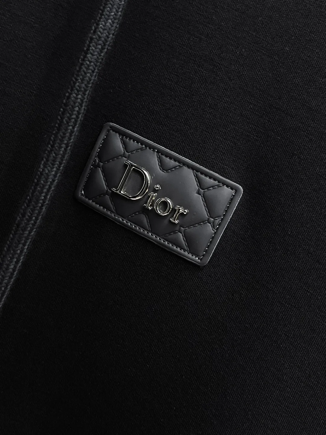 🅿️720 Dior 2025 autumn and winter new counter casual suit of the same style, breathable, comfortable and casual! Full of high-end feel! The details are exquisite and high-end, and the workmanship is impeccable! The original high-end fabric is very high-end! The fabric is crisp, anti-wrinkle and wear-resistant, warm, neat and stylish. Everyone must buy a set this autumn and winter. They must look cool and cool when wearing it. We especially recommend the size M-3XLC30