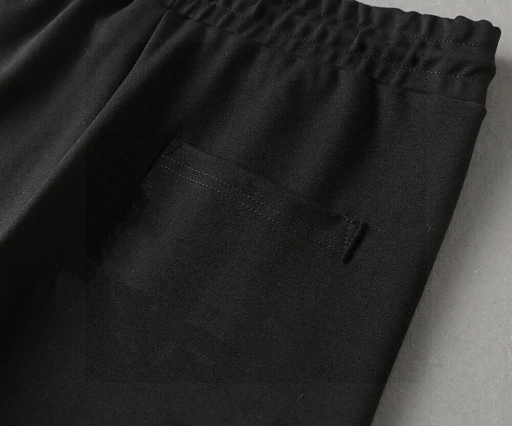 🅿️460 Directly approved brand [DIOR Dior] (velvet and thickened) 2025 autumn and winter new products, celebrities' favorite fashionable casual suits, clean and neat tailoring, full of urban style. Made of high-quality customized fabrics, the inner warmth is excellent, the hand feels soft and dry, and the upper body effect is crisp and stylish. The three-dimensional cutting process and the pattern are all of high standards, and the silhouette version has the right benefits! It is not tight at all, and you feel good when you put it on. So many top-quality raw materials create high-end products with unparalleled value. It is the first choice for high-end fashion people. (Size: M-4XL can wear up to 200 pounds)