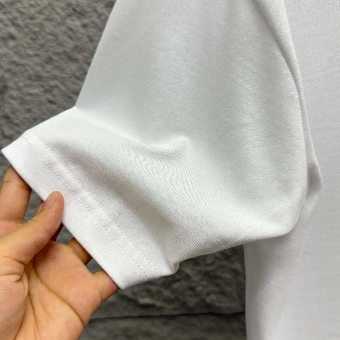 🅿️180 Dio*Dior* 2025 Spring and Summer Style Classic small love letter embroidered personalized logo Customized double yarn plain cotton fabric Short-sleeved T-shirt Unisex Size: S (90-130 catties) M (120-150 catties) L (140-165 catties) XL (160-180 catties) XXL (180-210 catties) Color: black white