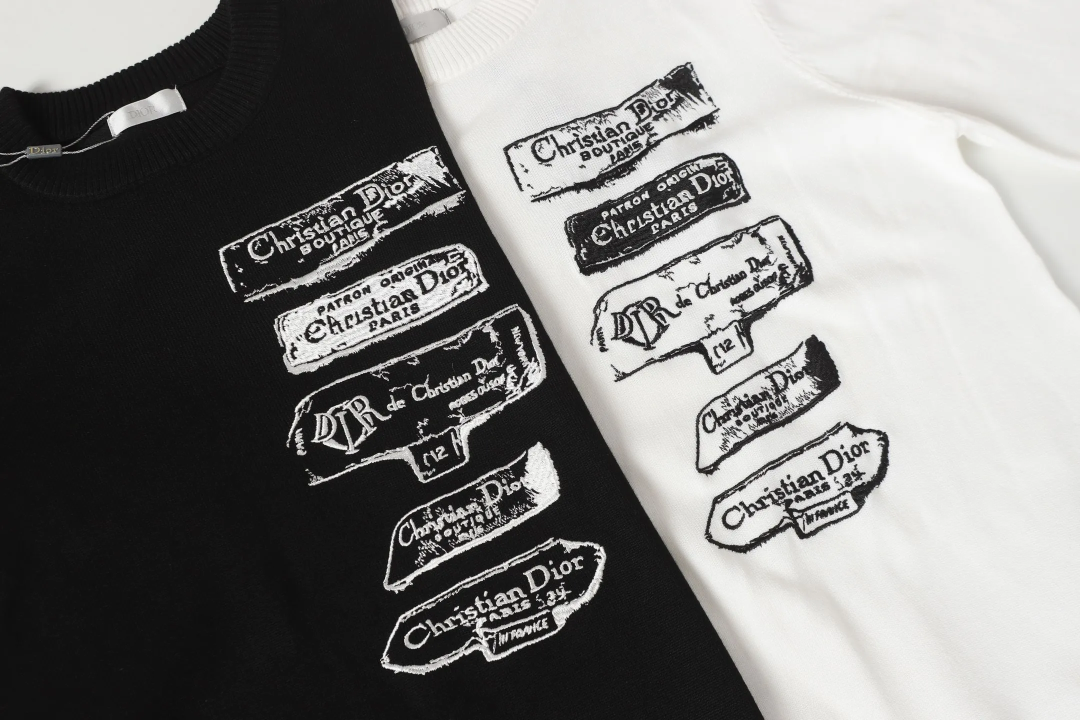 🅿️340 CD Archives Logo Embroidered Crew Neck Sweater The Archives Labels logo is reinterpreted with an embroidered version of the brand label. Made of white wool jersey with ribbed crew neck, cuffs and hem. It is characterized by timeless charm and is perfect for adding a touch of elegance to spring looks. Dior Archives Labels embroidered at chest. Ribbed crew neck, cuffs and hem. Size:S M L