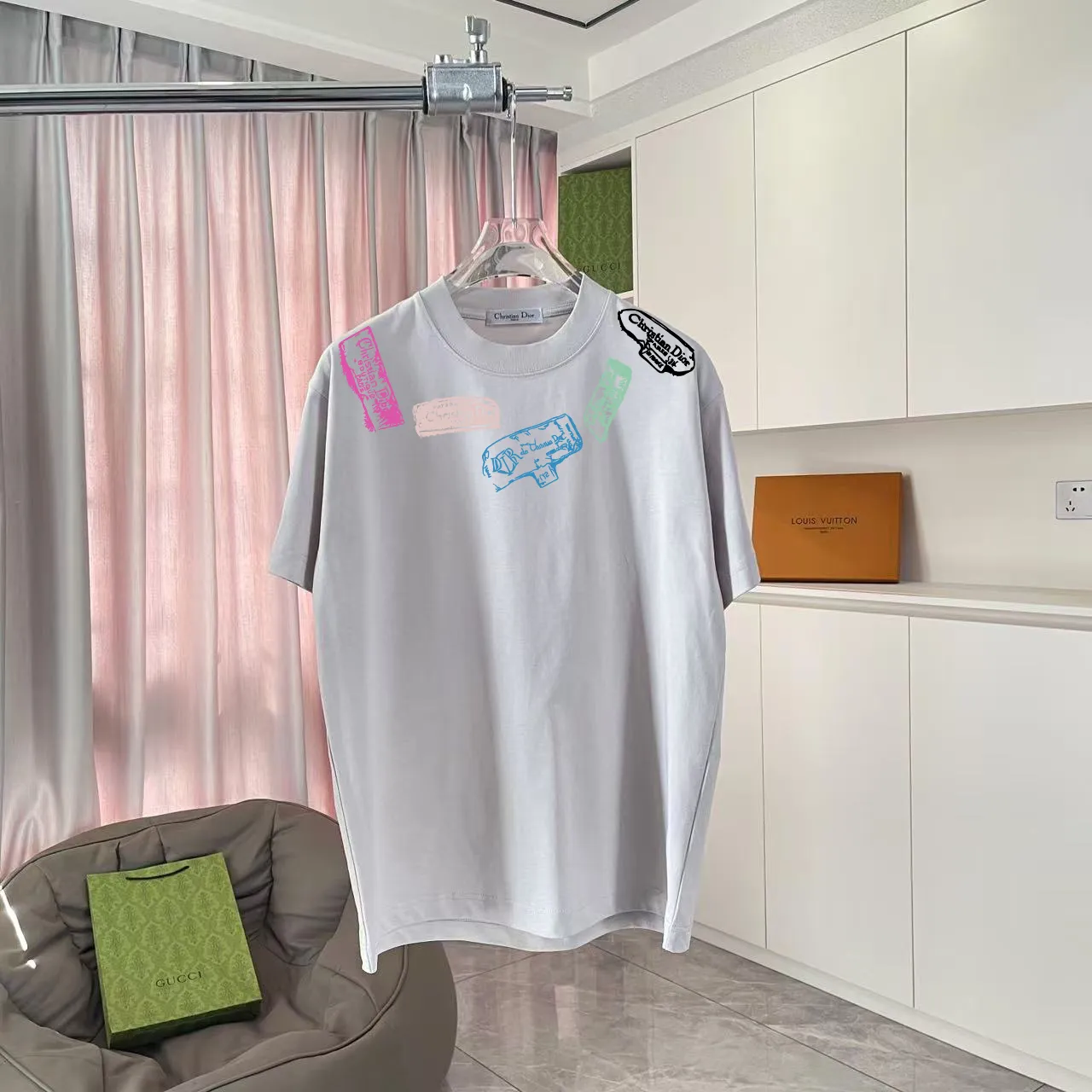 🅿️170 Dio*Dior 2025 summer new style Personalized letter logo printing Short-sleeved T-shirt Customized fabric 300g Same style for men and women Color: Black White Pink Iron Gray Size: S M L XL XXL Five codes​