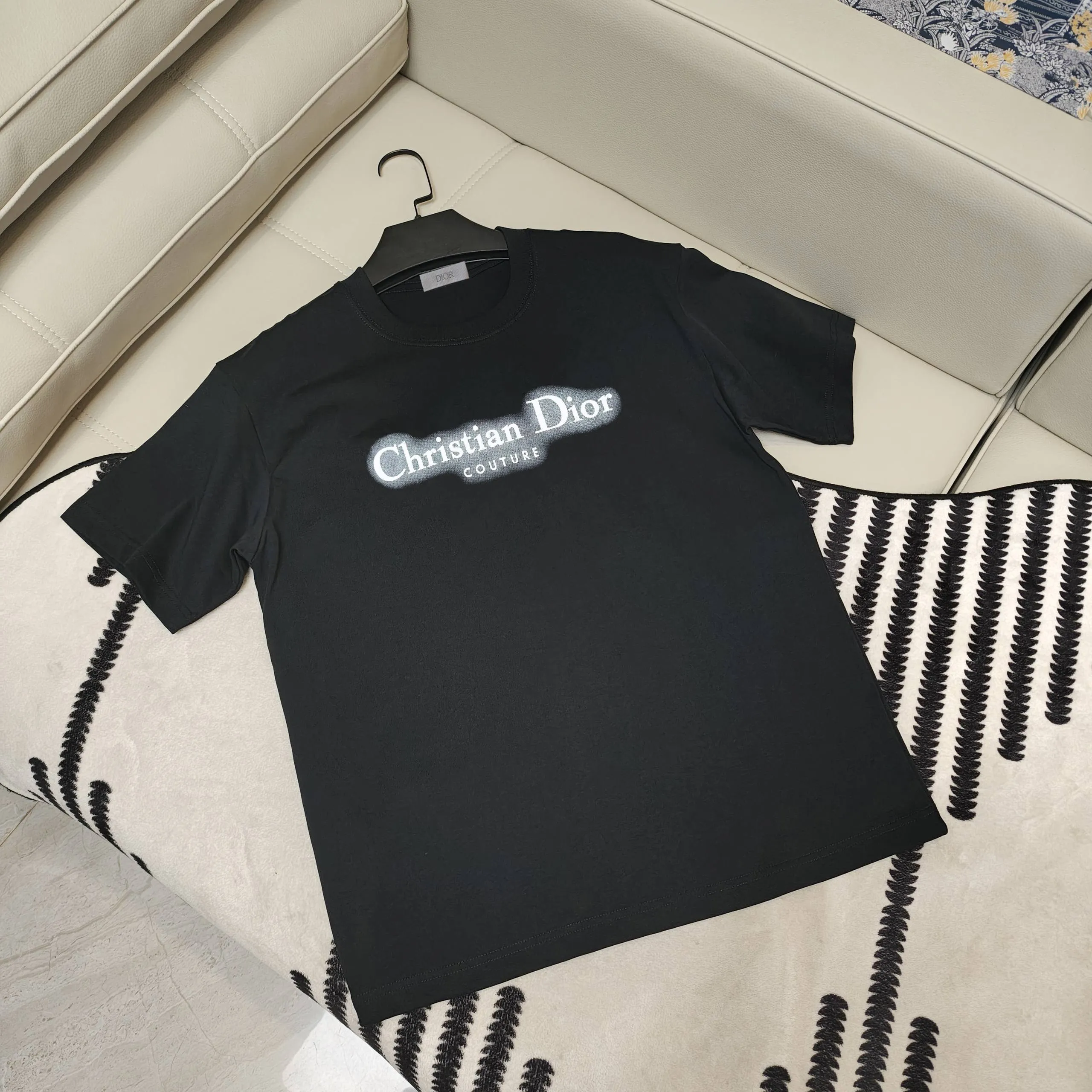 🅿️180 DIOR/Dior 250g round neck short-sleeved T-shirt, brand letter small mark LOGO pattern printing process, official synchronization, high version, high quality, fashionable personality, versatile trend, pure original quality, original fabric, tag, collar label, washed wheat, three labels complete, color: black, white, size: s-xxl
