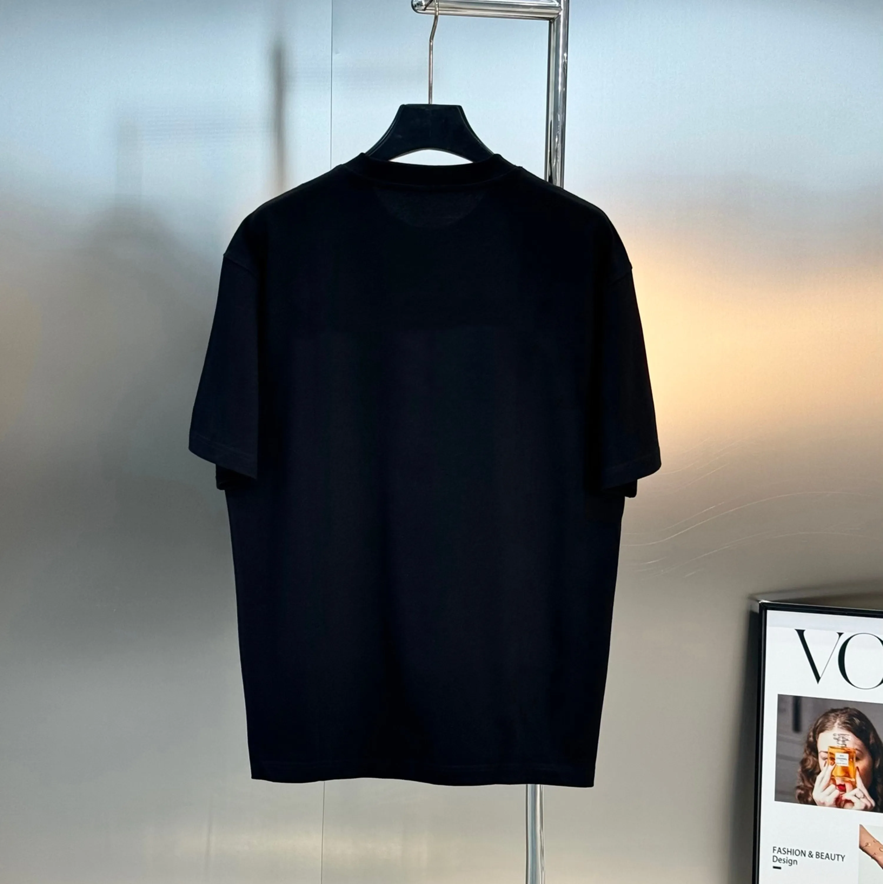🅿️180 DIOR/Dior 250g round neck short-sleeved T-shirt, brand letter small mark LOGO pattern printing process, official synchronization, high version, high quality, fashionable personality, versatile trend, pure original quality, original fabric, tag, collar label, washed wheat, three labels complete, color: black, white, size: s-xxl