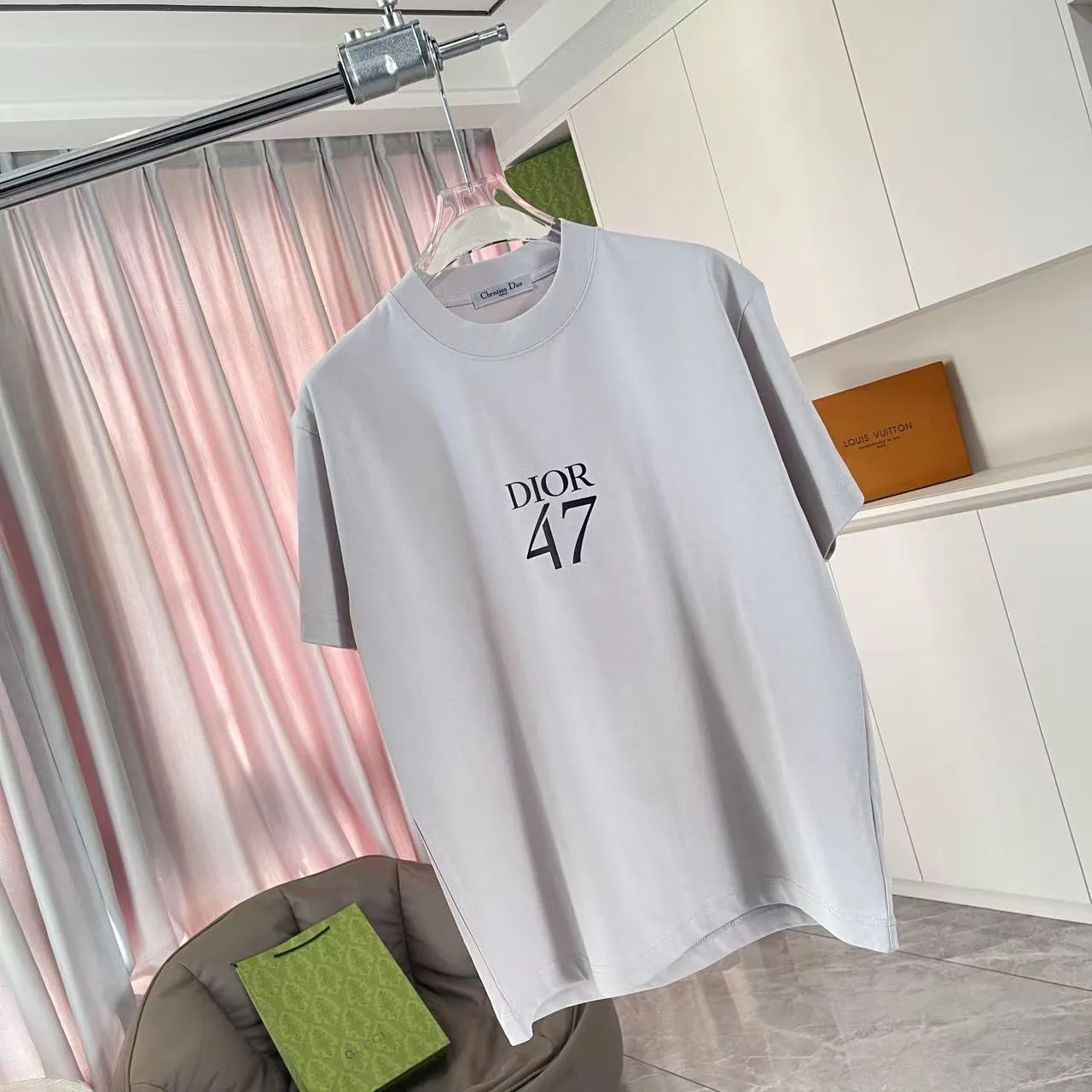 🅿️170 Dio Dior 2025 summer new style Letter logo three-dimensional silicone printing Short-sleeved T-shirt Customized fabric 300g Same style for men and women Color: Black White Sky Blue Iron Gray Size: S M L XL XXL Five codes​