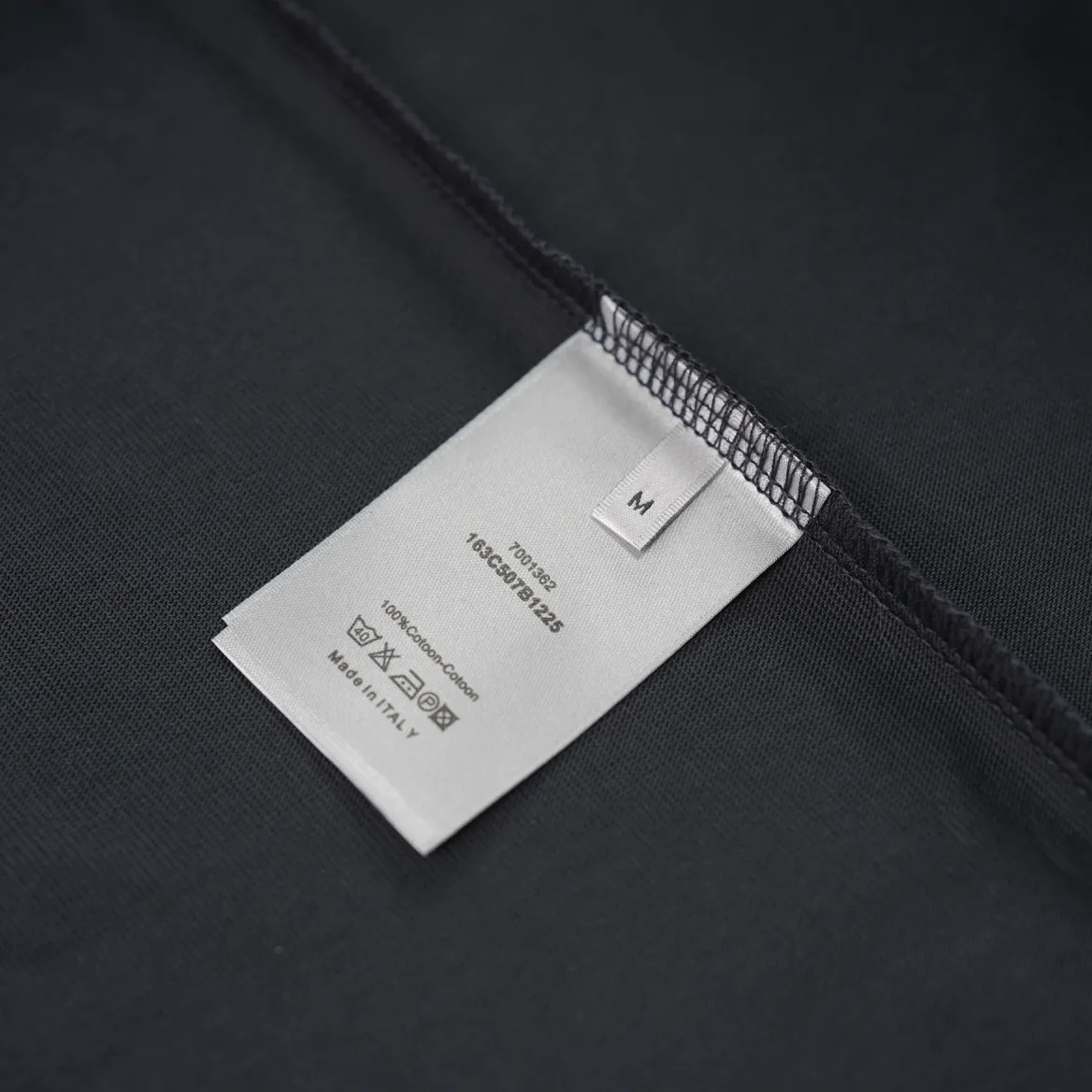 🅿️210 CD KAWS joint series Snake letter embroidered short sleeves Knitted plain cotton fabric has good moisture absorption and breathability Tight embroidery on the chest Smooth and smooth Size XS-L