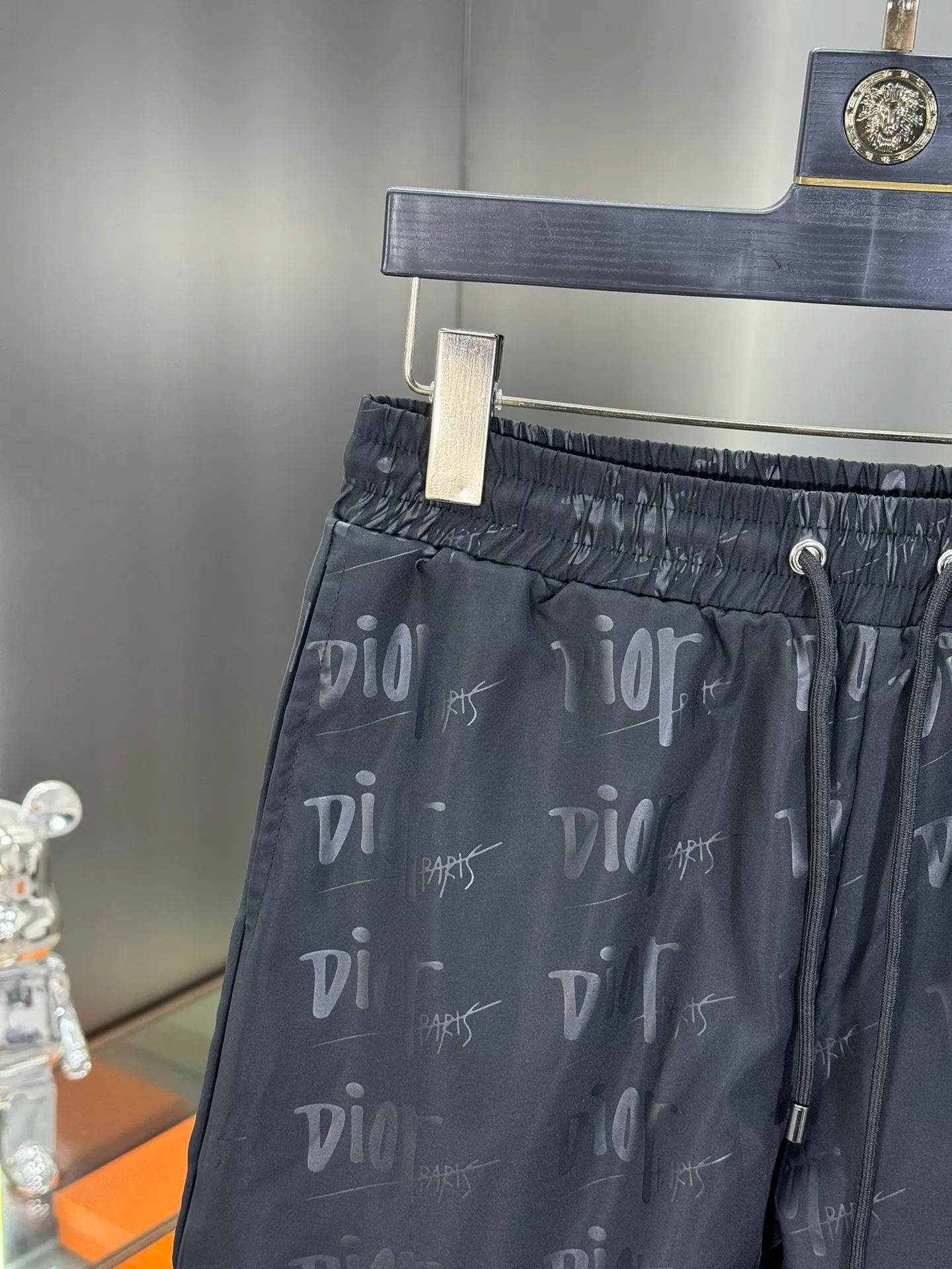 🅿️160 DIOR 2025 spring and summer new beach shorts! Synchronized with the official website. Original 1-1 replica, fine workmanship, original hardware, selected high-quality polyester fiber fabric, delicate feel, a must-have item for summer, super handsome upper body effect, super real shooting, close contact with texture! Size: M-3XL