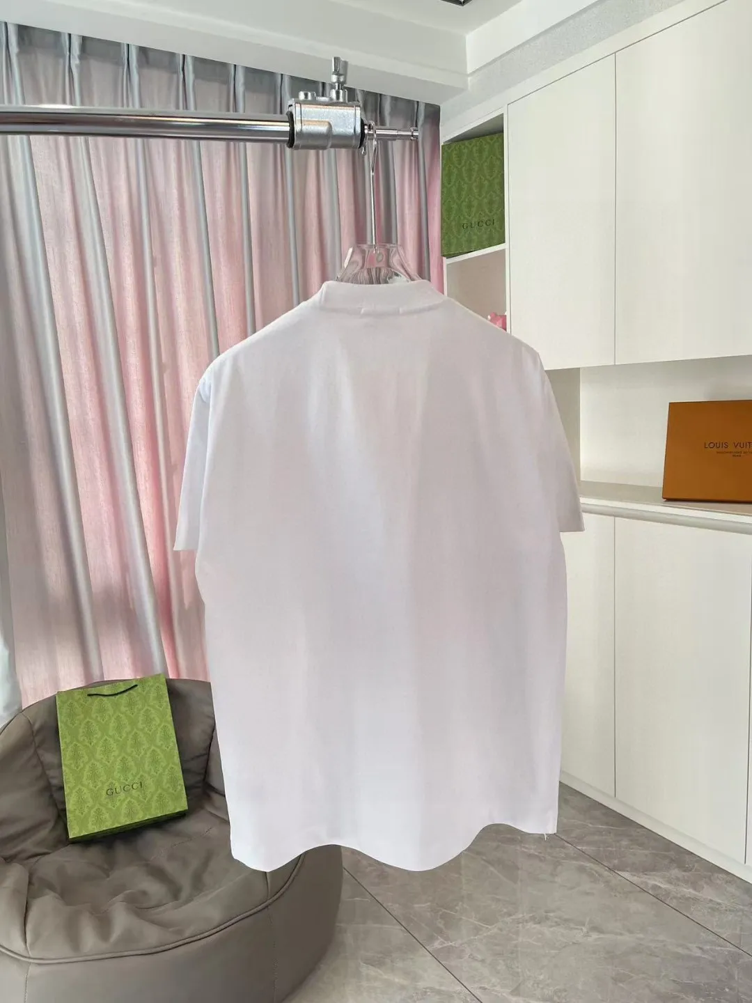 🅿️180 Dio Dior 2025 spring and summer new style personalized letter logo printing short-sleeved T-shirt customized fabric 300g same style for men and women Color: black white pink sky blue Size: S M L XL XXL five sizes ​