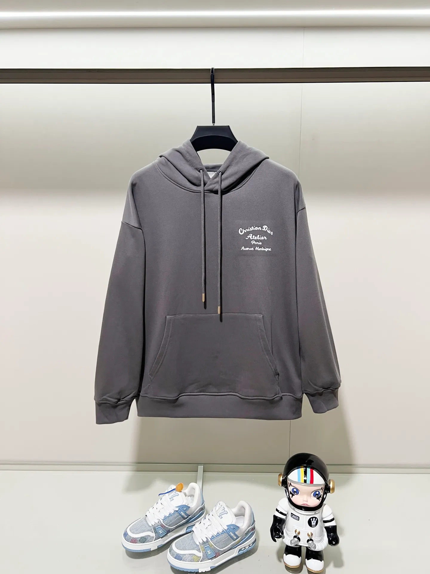 🅿️290 DIOR/Dior 420g pure cotton fabric hooded sweatshirt, front and back knot letter signature ✍️embroidery🪡LOGO logo, official synchronization, high version, high quality, fashionable personality, versatile trend, pure original quality, original fabric, tag, collar label, washed wheat, complete three standards, color: black, khaki, white, gray. Size: XS-L