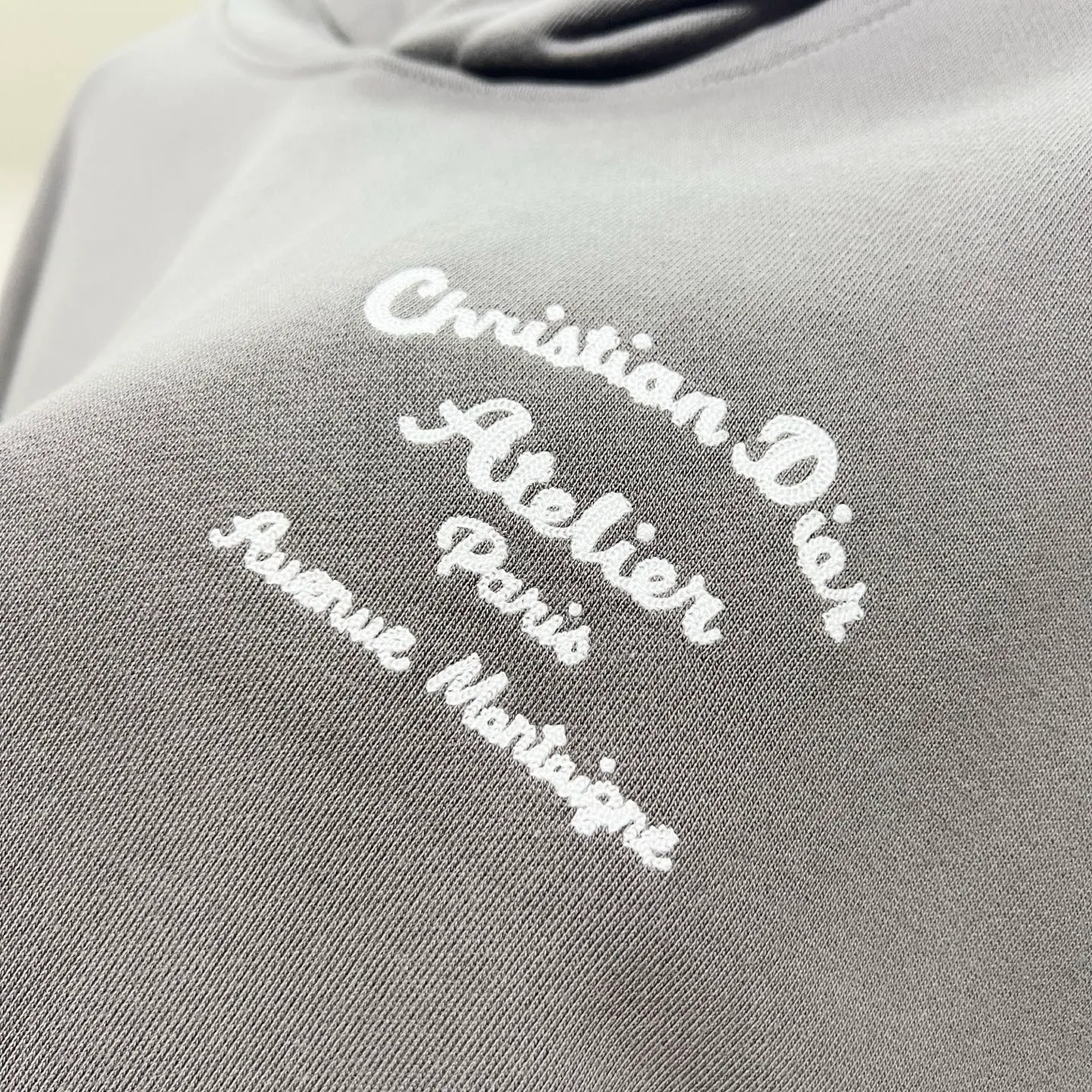 🅿️290 DIOR/Dior 420g pure cotton fabric hooded sweatshirt, front and back knot letter signature ✍️embroidery🪡LOGO logo, official synchronization, high version, high quality, fashionable personality, versatile trend, pure original quality, original fabric, tag, collar label, washed wheat, complete three standards, color: black, khaki, white, gray. Size: XS-L