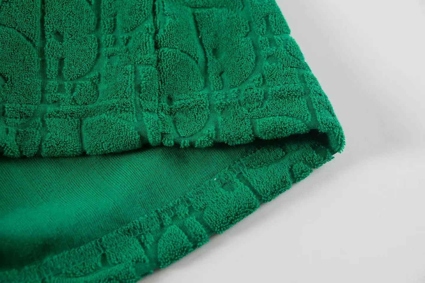 🅿️170 ❥B806# High quality Dior 2025Fall spring and summer new series Presbyopia jacquard terry shorts Custom weaving and dyeing pure cotton 100% gram weight 300G fabric Positioning and cutting heavy material size: S M L XL Color: green