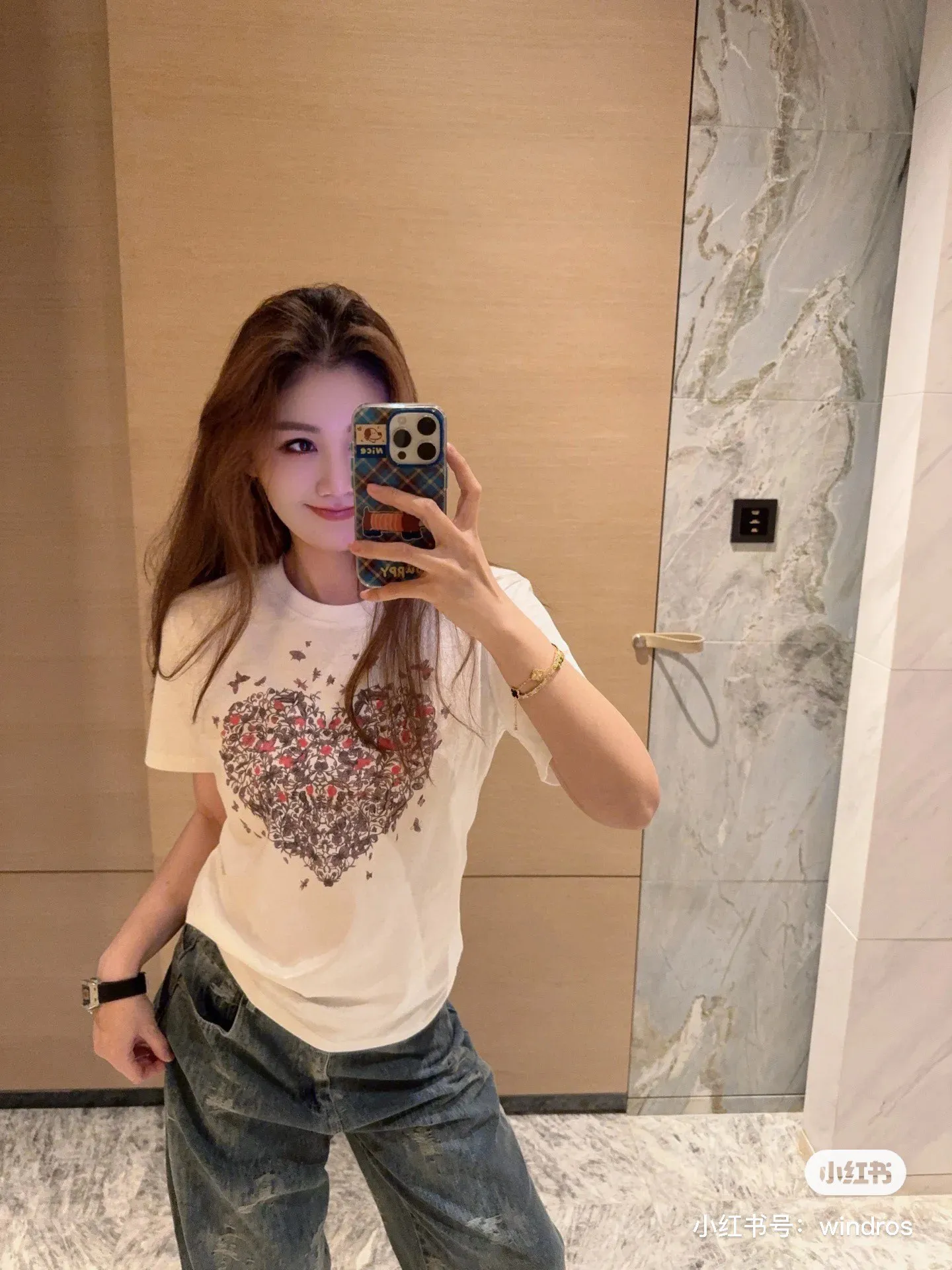 🅿️130 M223#Dior Dior•25ss new heavy industry embroidered short-sleeved T-shirt ✅✅✅Ready stock Focus on quality Feel free to compare Size: S M L Color: White