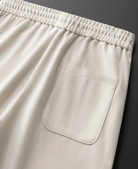 🅿️500 [DIOR Dior] hot-selling suit is coming. Focus on the original version of the official website. 2025 new hot-selling cardigan and sweatshirt suit. The original order is the best. 🇭🇰The meticulous work of top designers. It is a fitting and perfect upper body effect. All-natural high-quality Tencel Roman cotton 100%, close-fitting comfort, noble and elegant! Original hardware embodies elegance and nobility! Counter size: M-4XL (up to 190 pounds)
