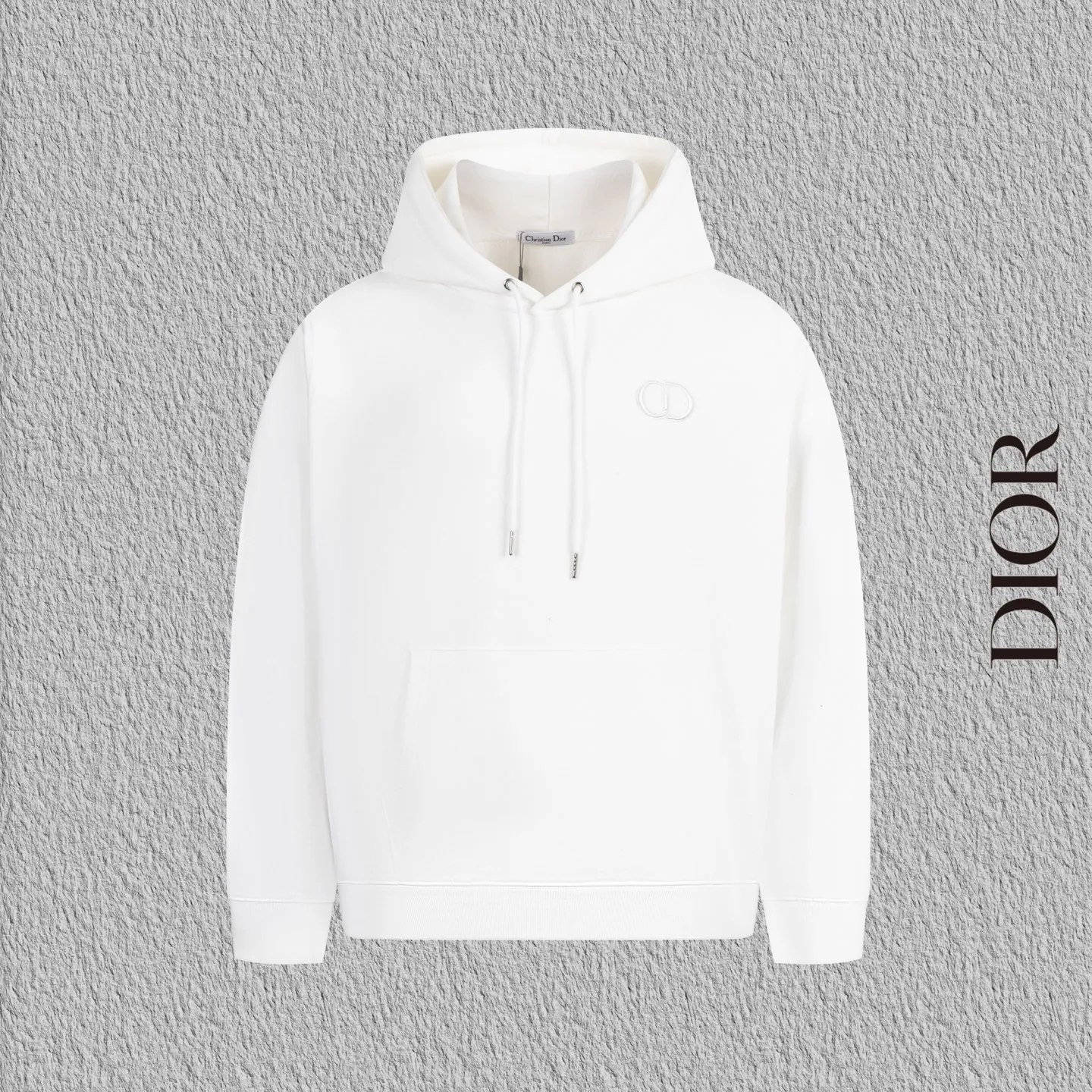 🅿️310 model number B36 Dior classic small label embroidered hooded sweatshirt. DIOR counter consistent sweatshirt. The fabric is made of 420g double-strand double yarn in the same cylinder terry. 2×2 pure cotton high-elastic fine threads are not deformed. Imported machines are full of classic small label embroidery. The most popular online celebrity versatile OS version can be worn up to about 180 pounds. Factory assembly line work. Imported machine double-line press technology. Three standards are complete. Customized accessories. Matching. Same style for men and women colour: black white size: S M L XL Manual measurement error of about 1-3cm is normal