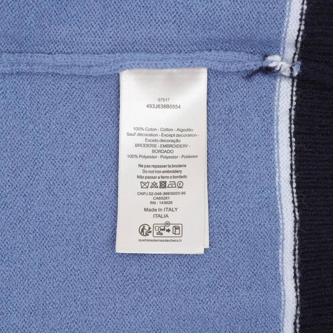 🅿️600 DIOR CD Diamond blue gradient stripe patch crew neck sweater. Custom-woven cashmere and cotton blended material, jacquard tissue imported from Germany, imported machine embroidery technology, high precision, smooth and delicate lines, garment washing water softening and deodorizing process, through professional washing equipment and specific detergents, the clothes are deeply cleaned and deodorized to improve the feel and appearance of the clothes, customized accessories, loose fit #All knitted and sweater garments are not recommended to be machine washed or tumble dried at high temperatures! Size：S-XL