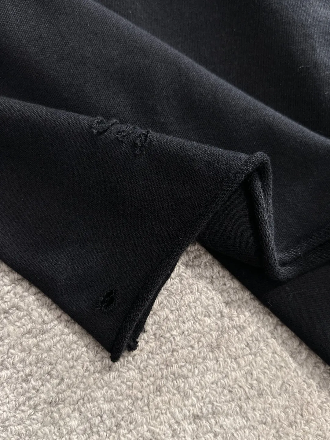 🅿️270 shipped next day. High quality DIOR/Dior 2025 spring and summer new men's batik washed short-sleeved T-shirt. Made of heavy combed double yarn fabric after washing. The high-strength fabric feels full of weight when weighed. The upper body is also more textured than ordinary T-shirts and is not easy to deform. This texture can cope with the weather. It absorbs sweat and is breathable, suitable for both hot and cold! Perfectly produced with reference to the original stitch and stitch! Loose fit design, looks noble. Sizes: S to XXL