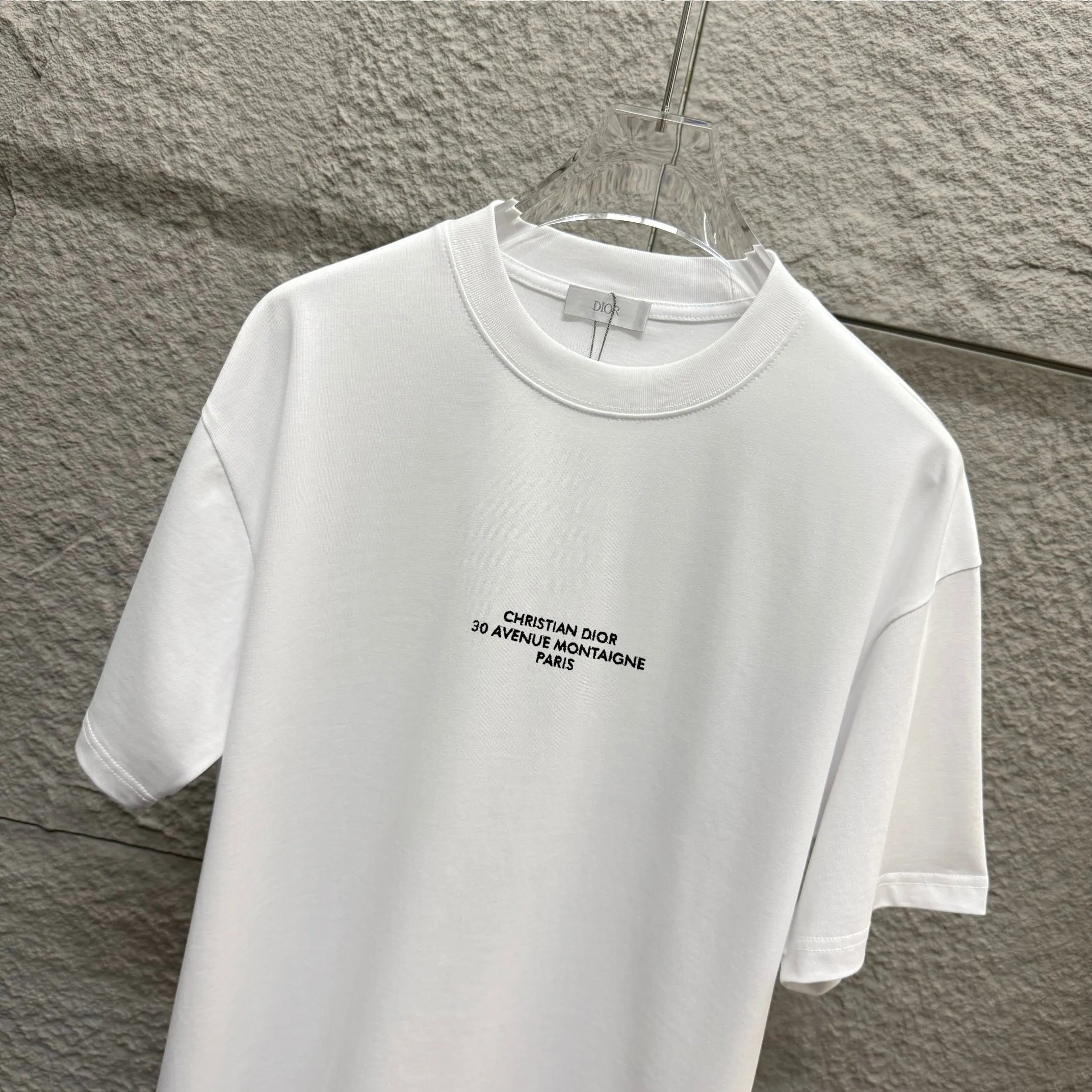 🅿️180 Dio*Dior* 2025 Spring and Summer Style Classic middle letter embroidered personalized logo Customized double yarn plain cotton fabric Short-sleeved T-shirt Unisex Size: S (90-130 catties) M (120-150 catties) L (140-165 catties) XL (160-180 catties) XXL (180-210 catties) Color: black white