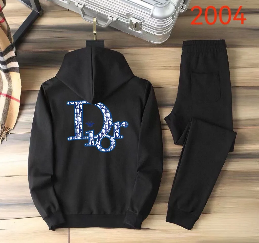 🅿️400 direct batch [DIOR Dior] (Fat Man Gospel) hot-selling suit is coming. Focus on the original version of the official website. 2025 new hot-selling cardigan sweater suit. The original order is the best. 🇭🇰The meticulous work of top designers. Just for a fitting and perfect upper body effect. 100% natural high-quality Roman cotton, close-fitting comfort, noble and elegant! Original hardware embodies elegance and nobility! Counter size: M-5XL (maximum wear up to 220 pounds)