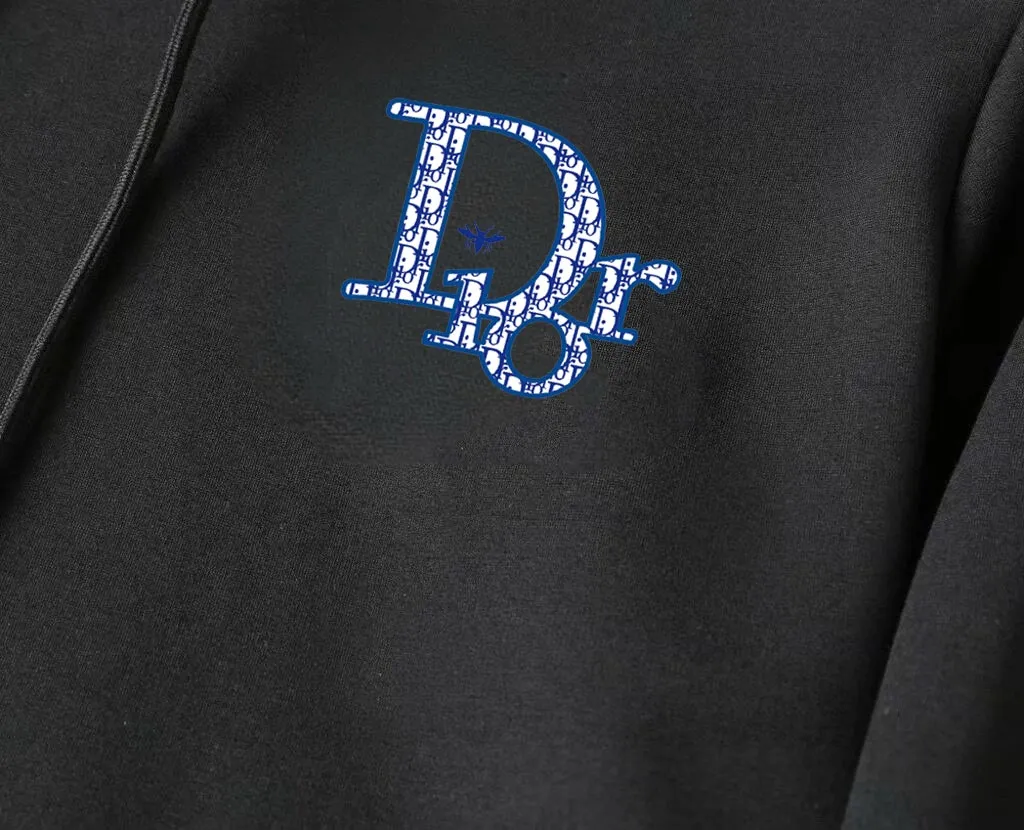 🅿️400 direct batch [DIOR Dior] (Fat Man Gospel) hot-selling suit is coming. Focus on the original version of the official website. 2025 new hot-selling cardigan sweater suit. The original order is the best. 🇭🇰The meticulous work of top designers. Just for a fitting and perfect upper body effect. 100% natural high-quality Roman cotton, close-fitting comfort, noble and elegant! Original hardware embodies elegance and nobility! Counter size: M-5XL (maximum wear up to 220 pounds)