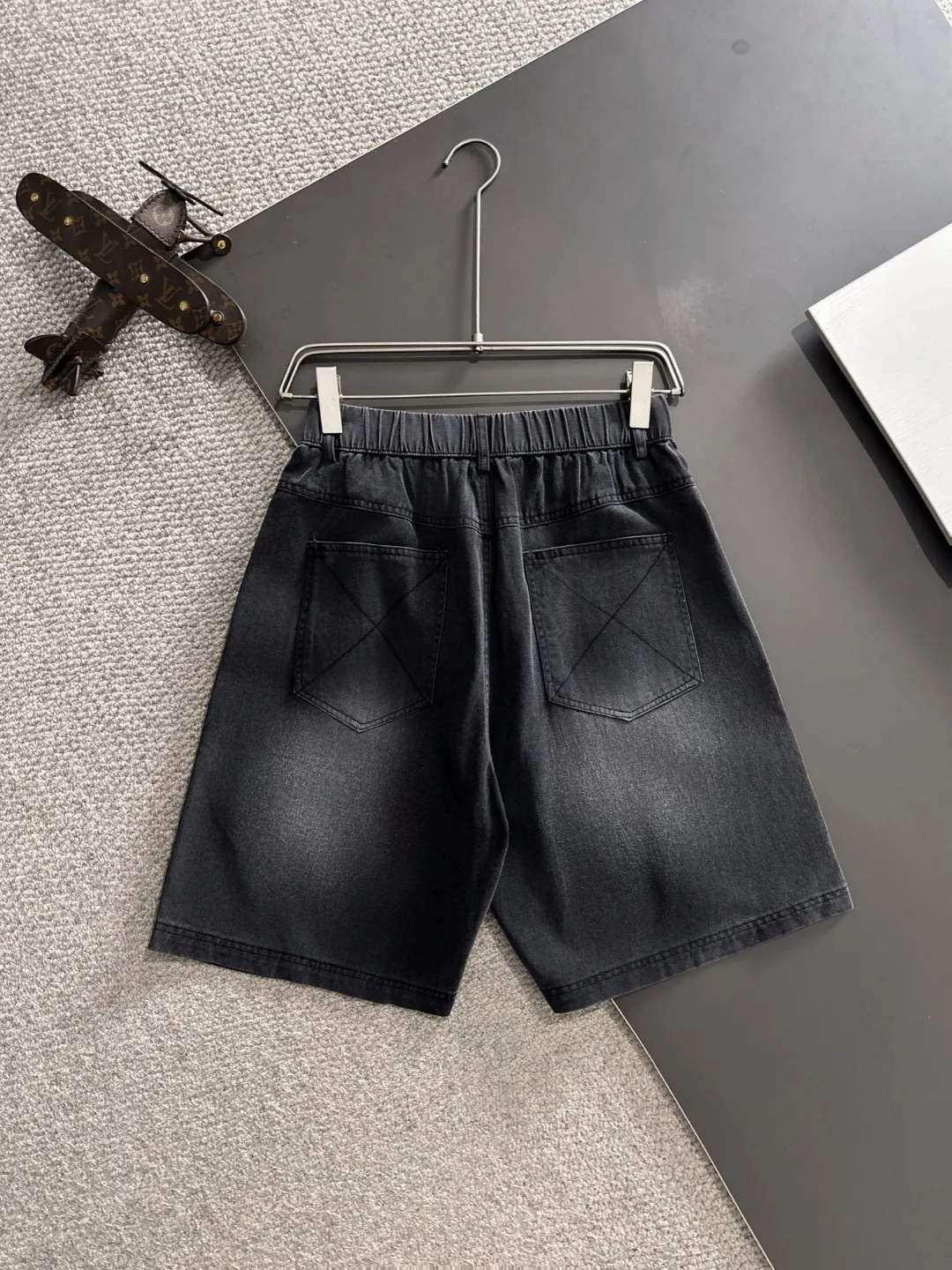 🅿️330 Next day shipping High-end goods Dior 2025 spring and summer new elastic band casual shorts, custom-made fabrics at the counter. High breathability and comfort, impeccable details, brand element design concept, reflecting high quality. It feels delicate and soft! It presents a casual cut and the upper body shape is great! Size: M-4XL