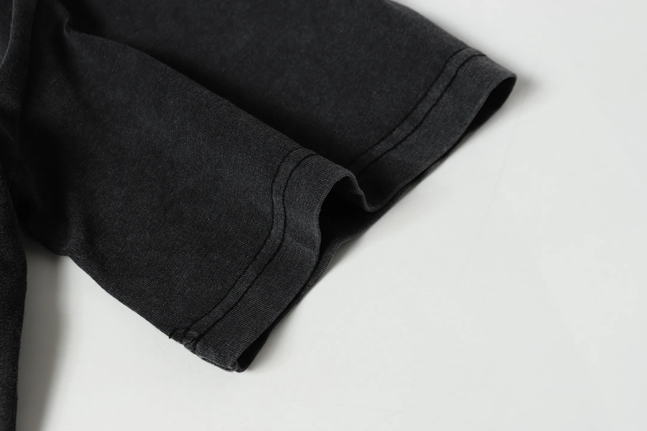 6135# washed black I P116 real stock (American trendy niche) Godspeed cross-border American rock street washed retro style short-sleeved T (craft printing) fabric (fabric): 32 counts combed double yarn 250 grams weight code (size): S-M-L-XL color (colour): washed black