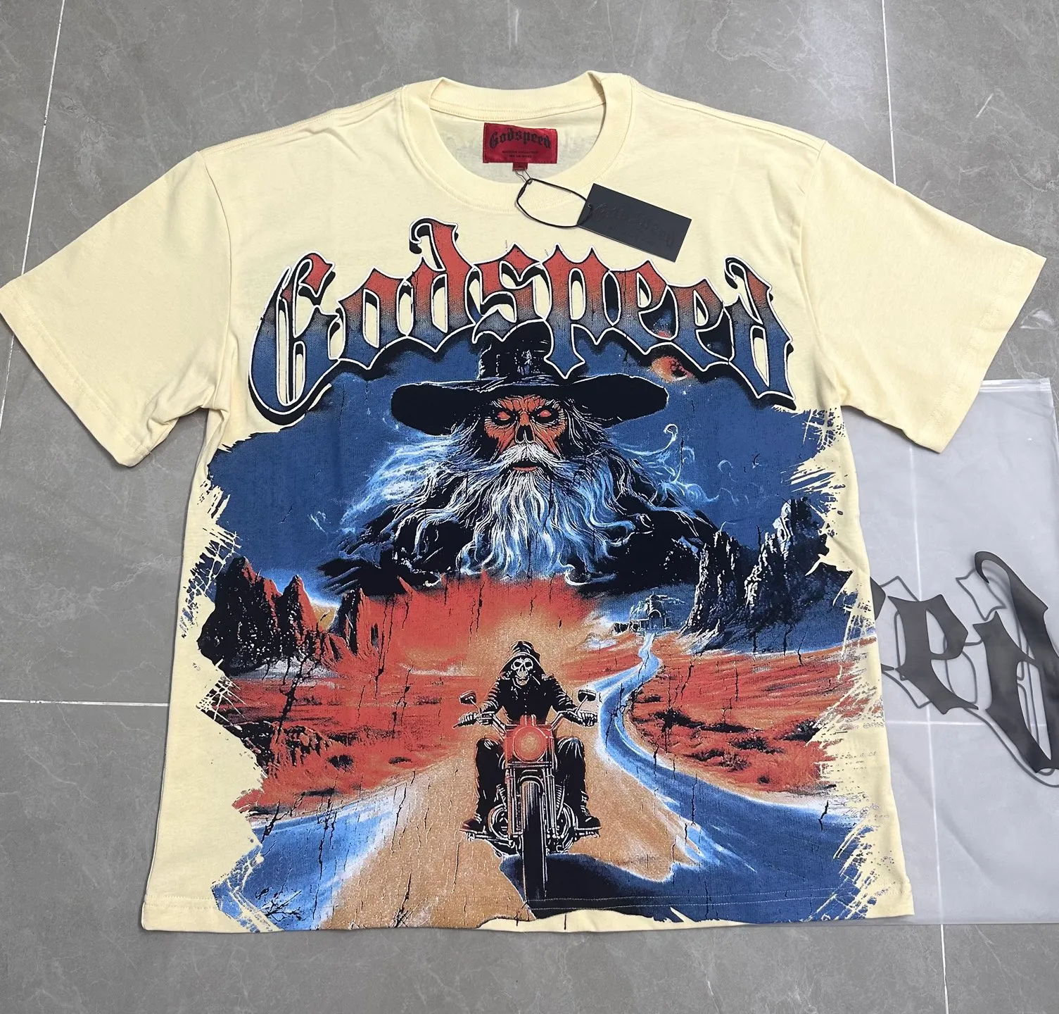 5303#apricot I P106 Godspeed cross-border American rock and roll street washed retro style short-sleeved T (craft printing) fabric (fabric): 32 counts combed double yarn 240 grams weight code number (size): S-M-L-XL color (colour): apricot