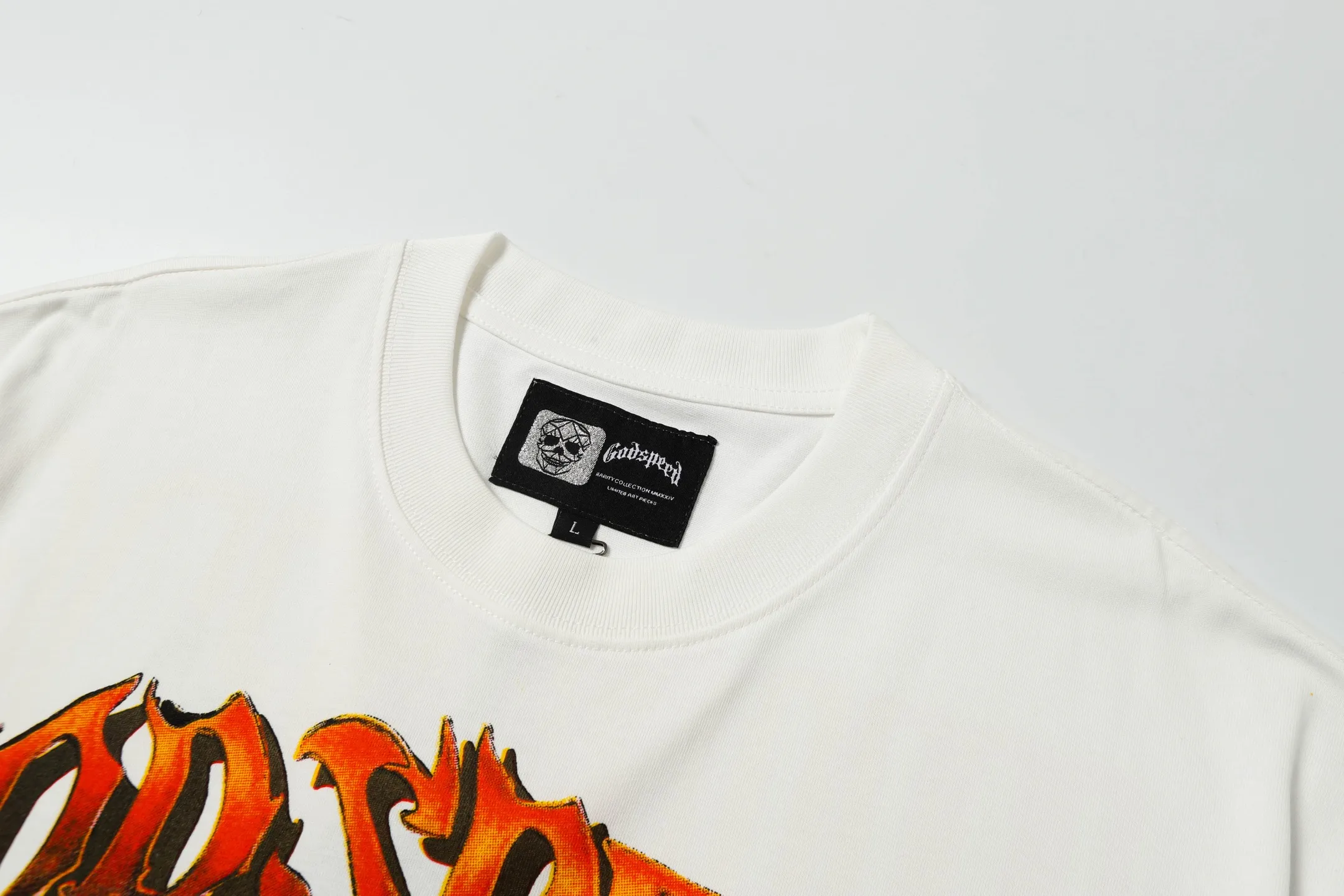 5019 White