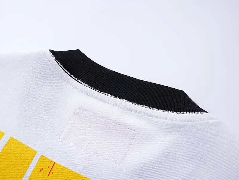3096# P140 Real shot of Godspeed American fashion rock street pure cotton loose bottoming long-sleeved T-shirt long T-shirt Fabric: 270g 32 count fine cotton double yarn pure cotton Color: off-white apricot Code number: S M L XL