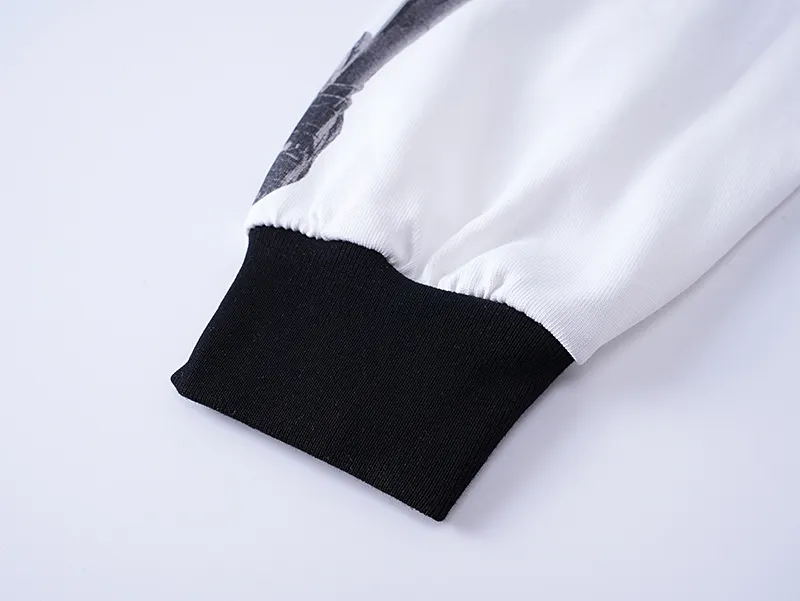 3096# P140 Real shot of Godspeed American fashion rock street pure cotton loose bottoming long-sleeved T-shirt long T-shirt Fabric: 270g 32 count fine cotton double yarn pure cotton Color: off-white apricot Code number: S M L XL