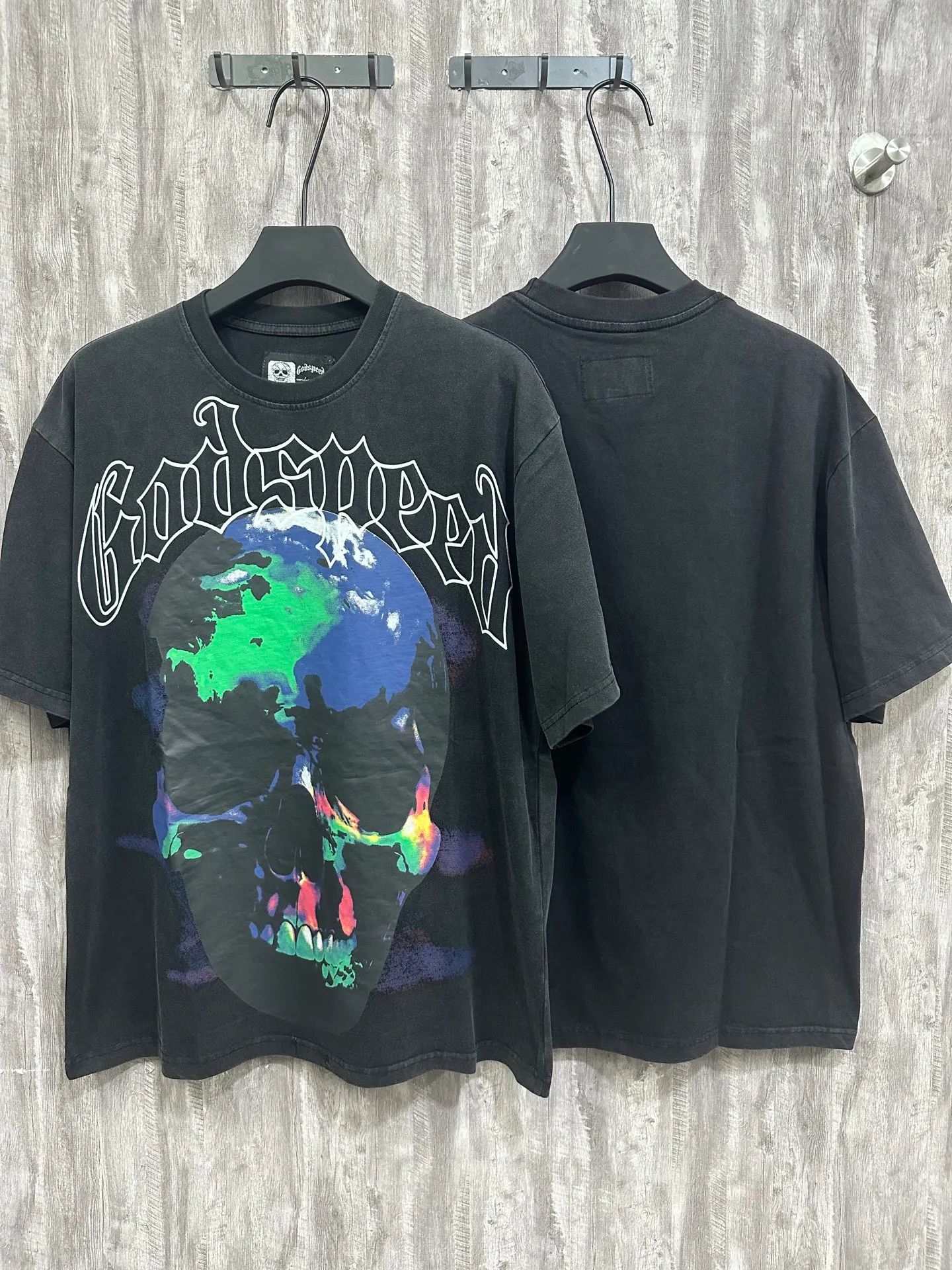 6027#washed black｜P116 Godspeed cross-border American rock and roll street washed retro style short-sleeved T (craft printing) fabric (fabric): 32 count combed double yarn 250g weight size (size): S-M-L-XL color (colour): washed black 👉