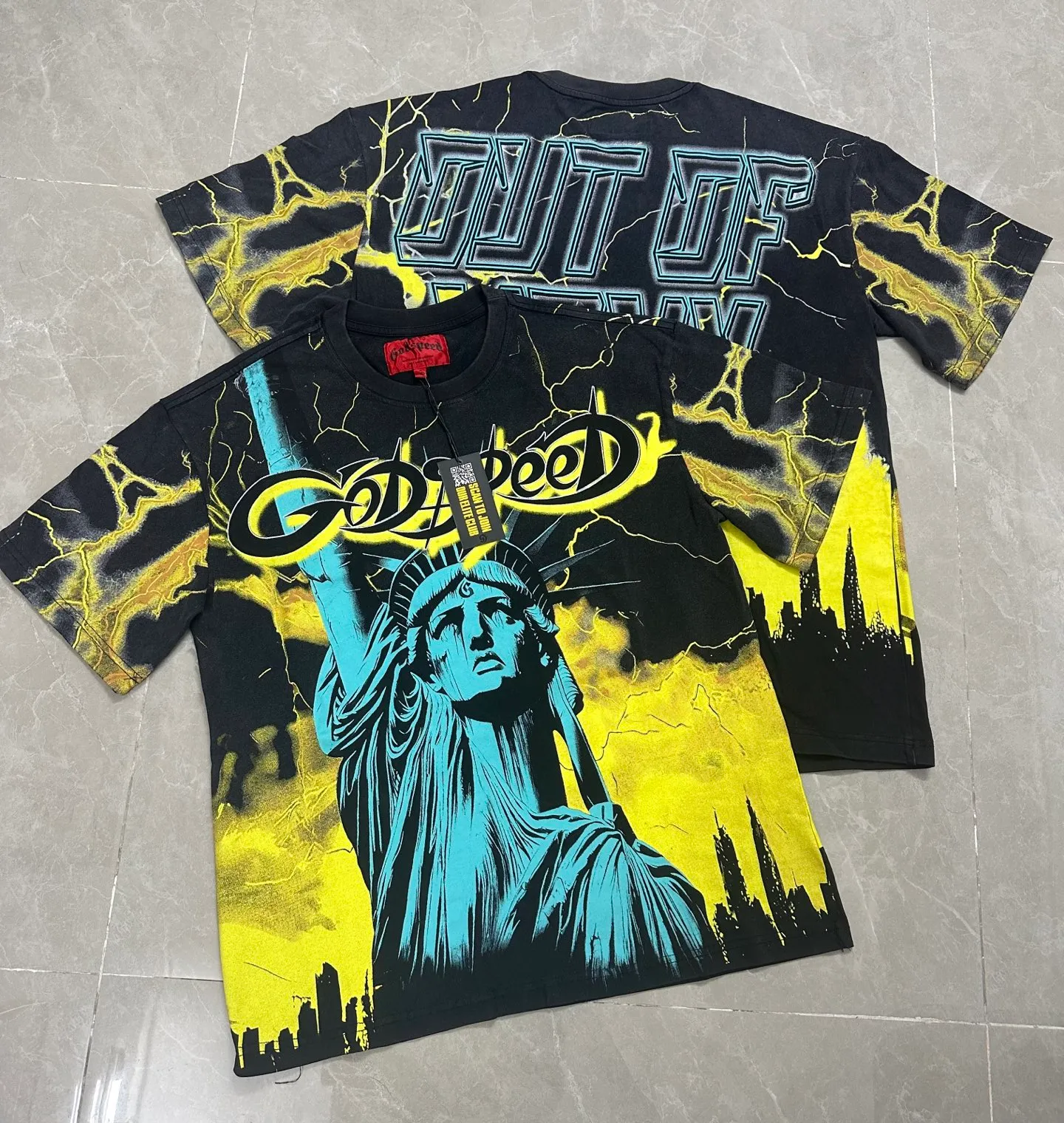 6301# Washed Black-Yellow | P116 Actual Spot (Beautiful Fashion Niche) Godspeed Cross-Border American Rock Street Washed Retro Style Short Sleeve T (Craft Printing) Fabric: 32 Count Combed Double Yarn 250g Weight Size: S-M-L-XL Color: Washed Black-Yellow