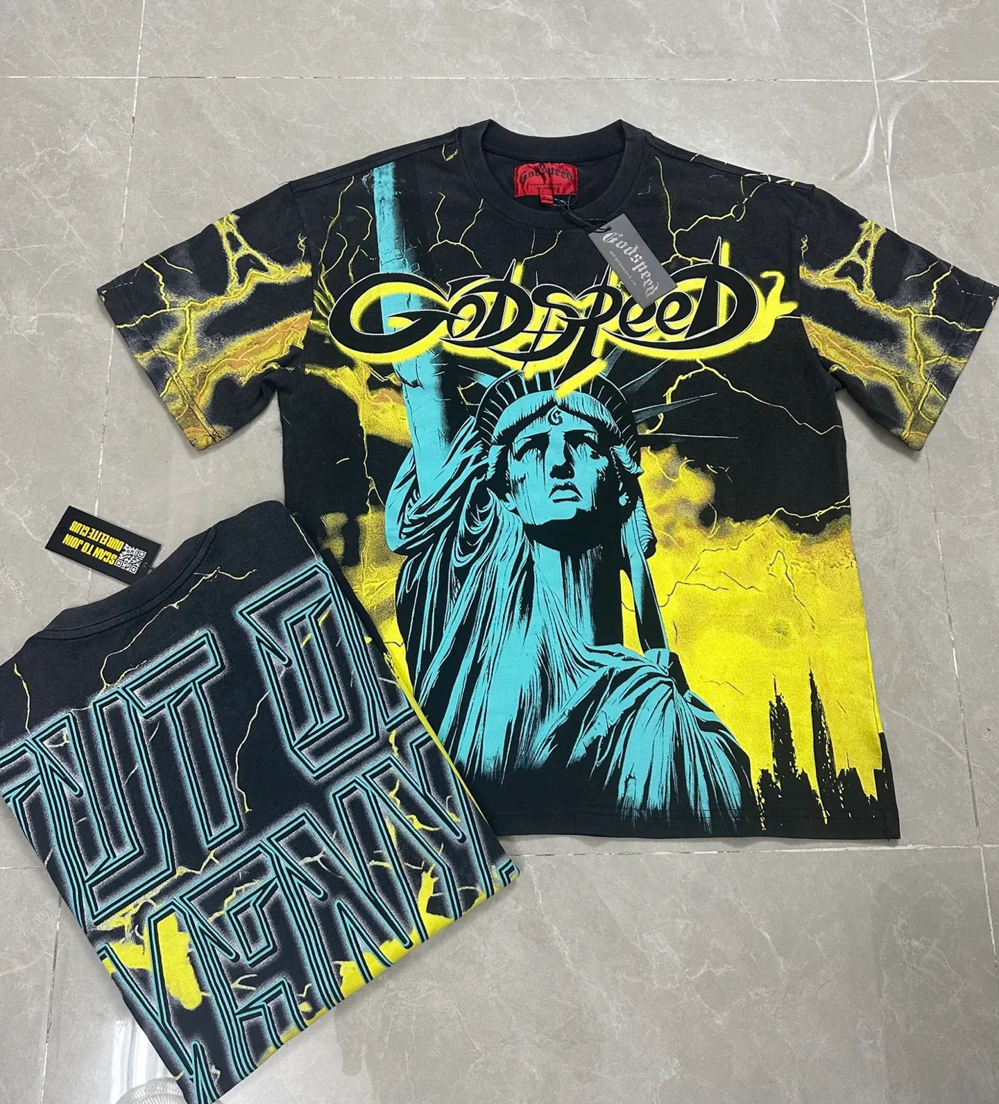 6301# Washed Black-Yellow | P116 Actual Spot (Beautiful Fashion Niche) Godspeed Cross-Border American Rock Street Washed Retro Style Short Sleeve T (Craft Printing) Fabric: 32 Count Combed Double Yarn 250g Weight Size: S-M-L-XL Color: Washed Black-Yellow