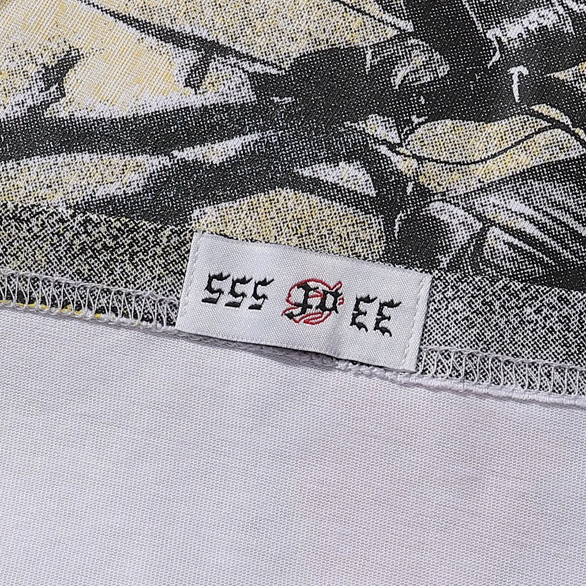 No. 7027, American fashion Godspeed knight rose print high quality double yarn pure cotton casual short-sleeved T-shirt batch 110 Color: black, white; Size: S M L XL