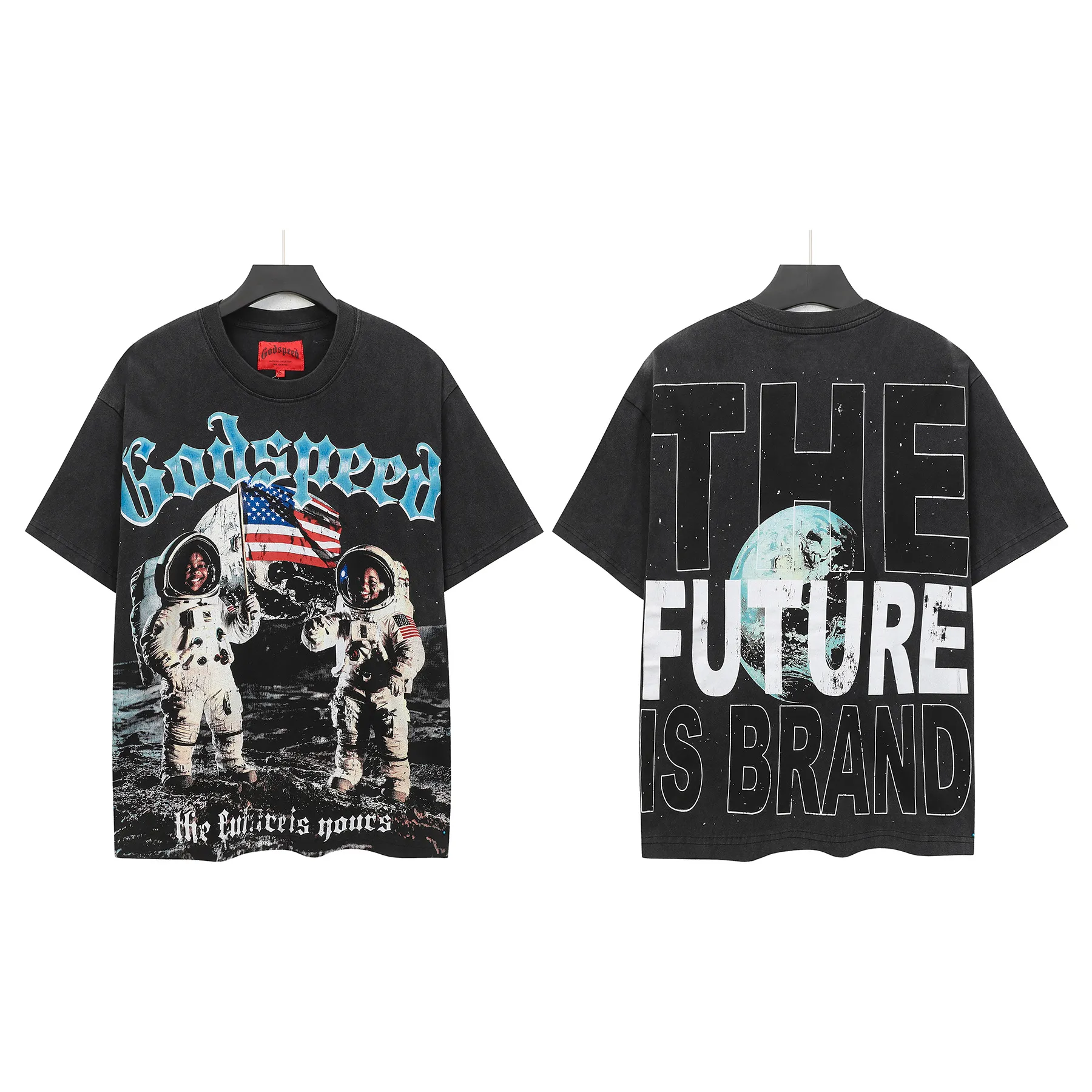 6305# Washed black I P116 Real shot in stock (American fashion niche) (HD picture) Godspeed cross-border American rock street washed retro style short-sleeved T (craft printing) Fabric (fabric): 32 counts combed double yarn 250 grams weight Size (size): S-M-L-XL Color (colour): Washed black