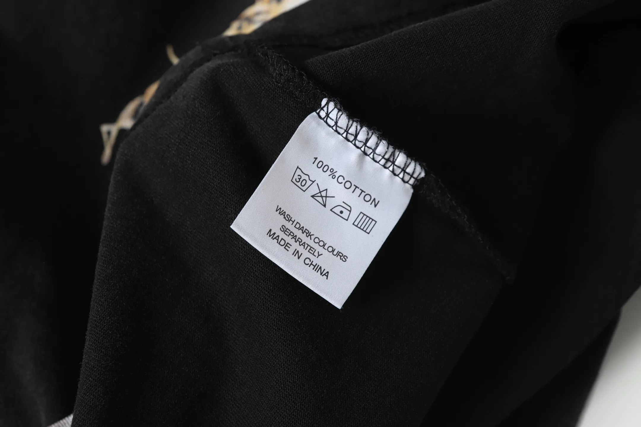6013#washed black｜P116 Godspeed cross-border American rock and roll street washed retro style short-sleeved T (craft printing) fabric (fabric): 32 count combed double yarn 250g weight size (size): S-M-L-XL color (colour): washed black 👉