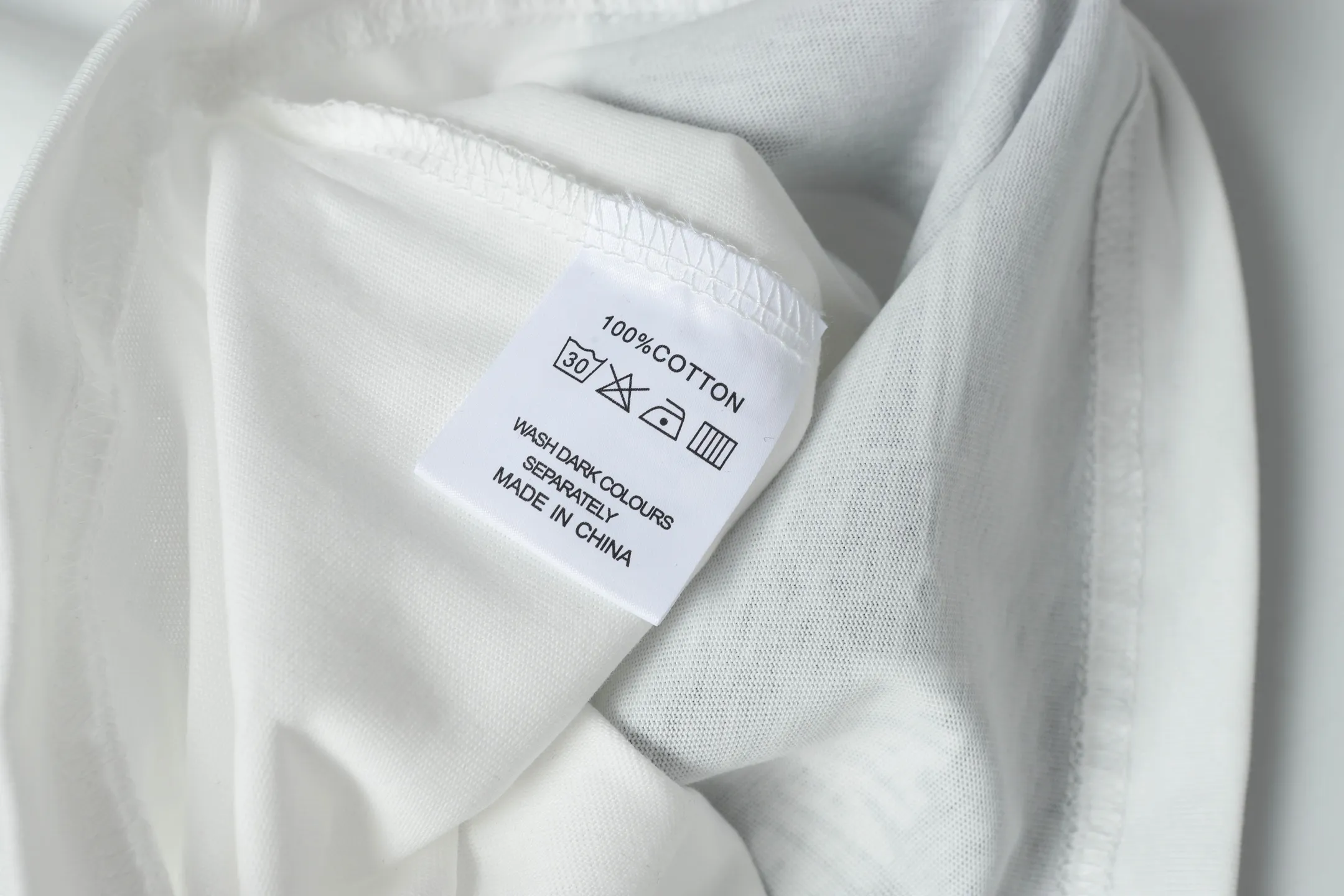 5050##White: Apricot｜P104 Godspeed cross-border American rock and roll street washed retro style short-sleeved T (craft printing) fabric (fabric): 32-count combed double yarn 240 grams weight code number (size): S-M-L-XL color (colour): white, apricot,