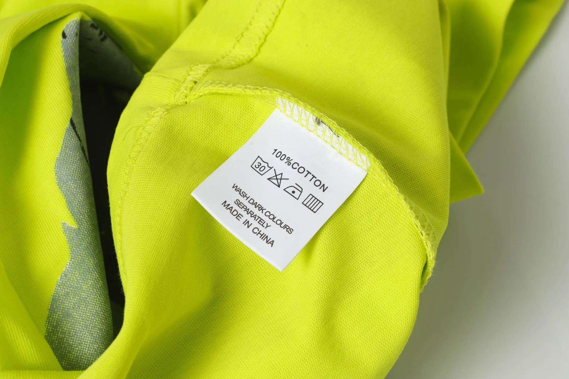 5035# Fluorescent Green｜P104 Godspeed cross-border American rock and roll street washed retro style short-sleeved T (craft printing) fabric (fabric) 32-count combed double yarn 240 grams weight code number (size): S-M-L-XL color (colour): fluorescent green