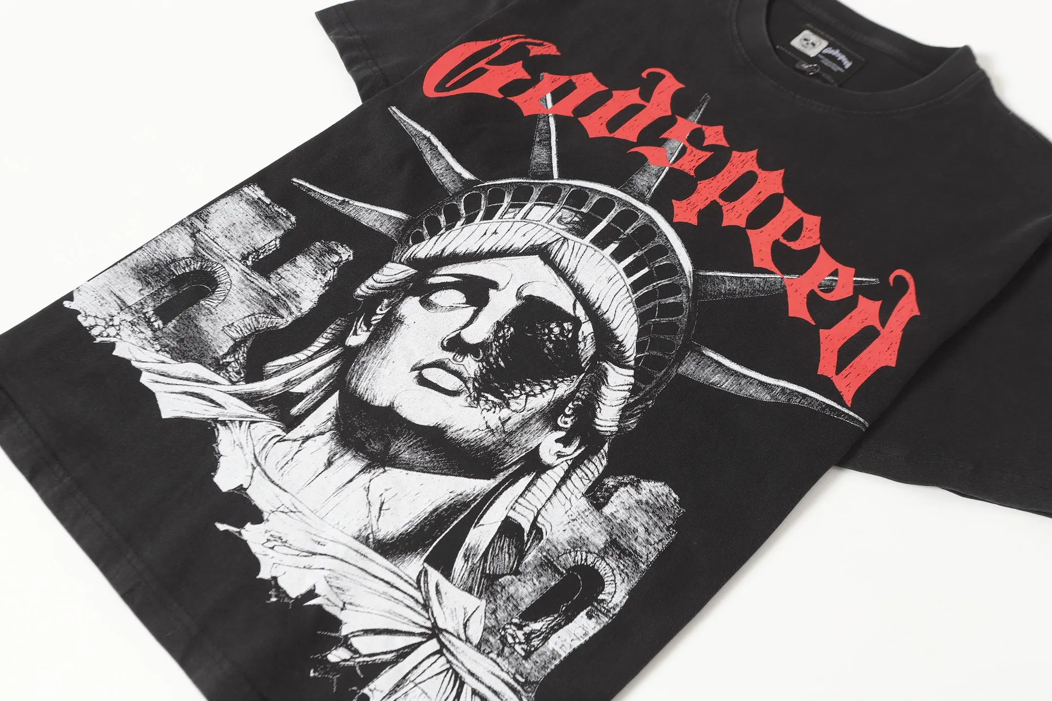 58💰6086#washed black｜Godspeed cross-border American rock and roll street washed retro style short-sleeved T (craft print) fabric (fabric): 32 count combed double yarn 250g weight size (size): S-M-L-XL color (colour): washed black 👉 👉