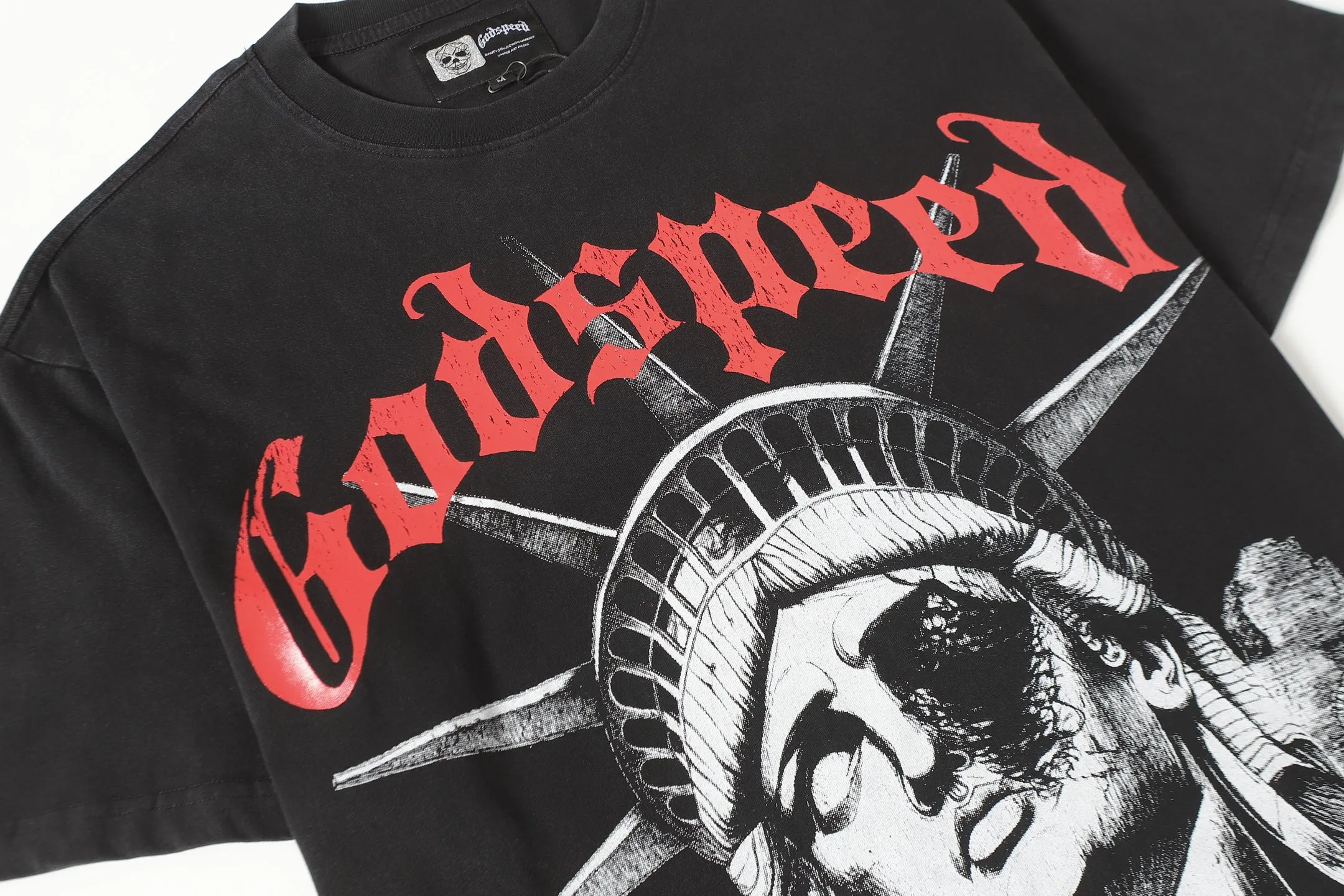 58💰6086#washed black｜Godspeed cross-border American rock and roll street washed retro style short-sleeved T (craft print) fabric (fabric): 32 count combed double yarn 250g weight size (size): S-M-L-XL color (colour): washed black 👉 👉