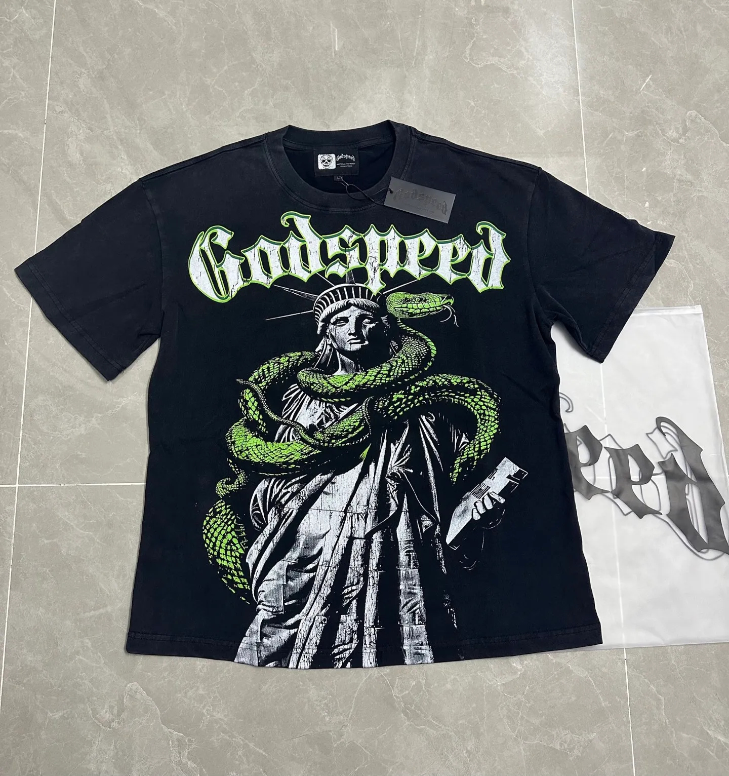 6317 washed black I P116 #Godspeed cross-border American rock and roll street washed retro style short-sleeved T (craft printing) fabric (fabric): 32 count combed double yarn 250 grams weight code number (size): S-M-L-XL color (colour): washed black